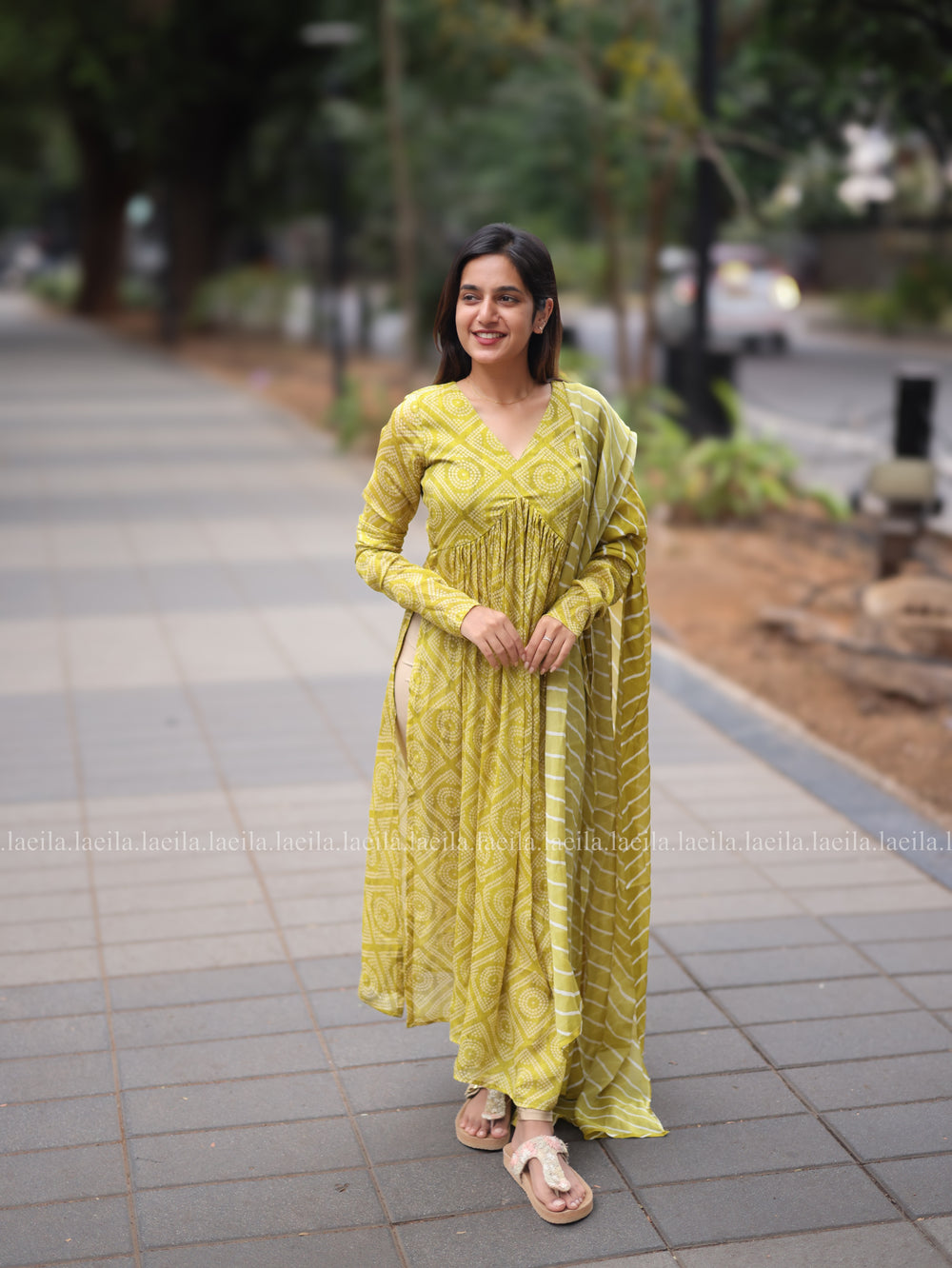 Pear Green Alia cut Top & Dupatta