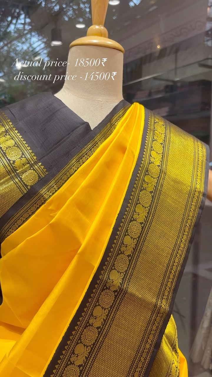 Pure kanchipuram yellow silk saree with antique border - Studio Thari