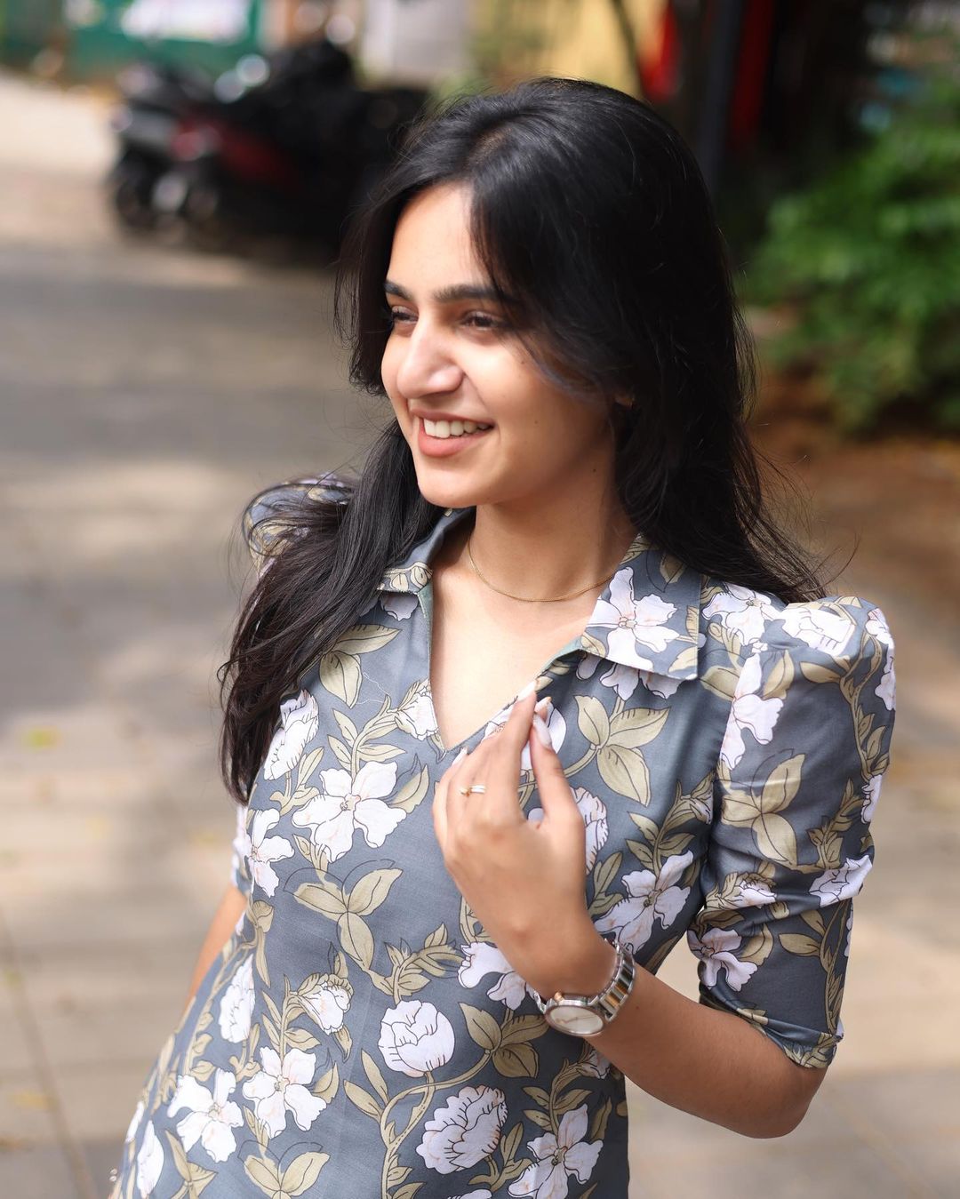 Grey Floral Top - Studio Thari