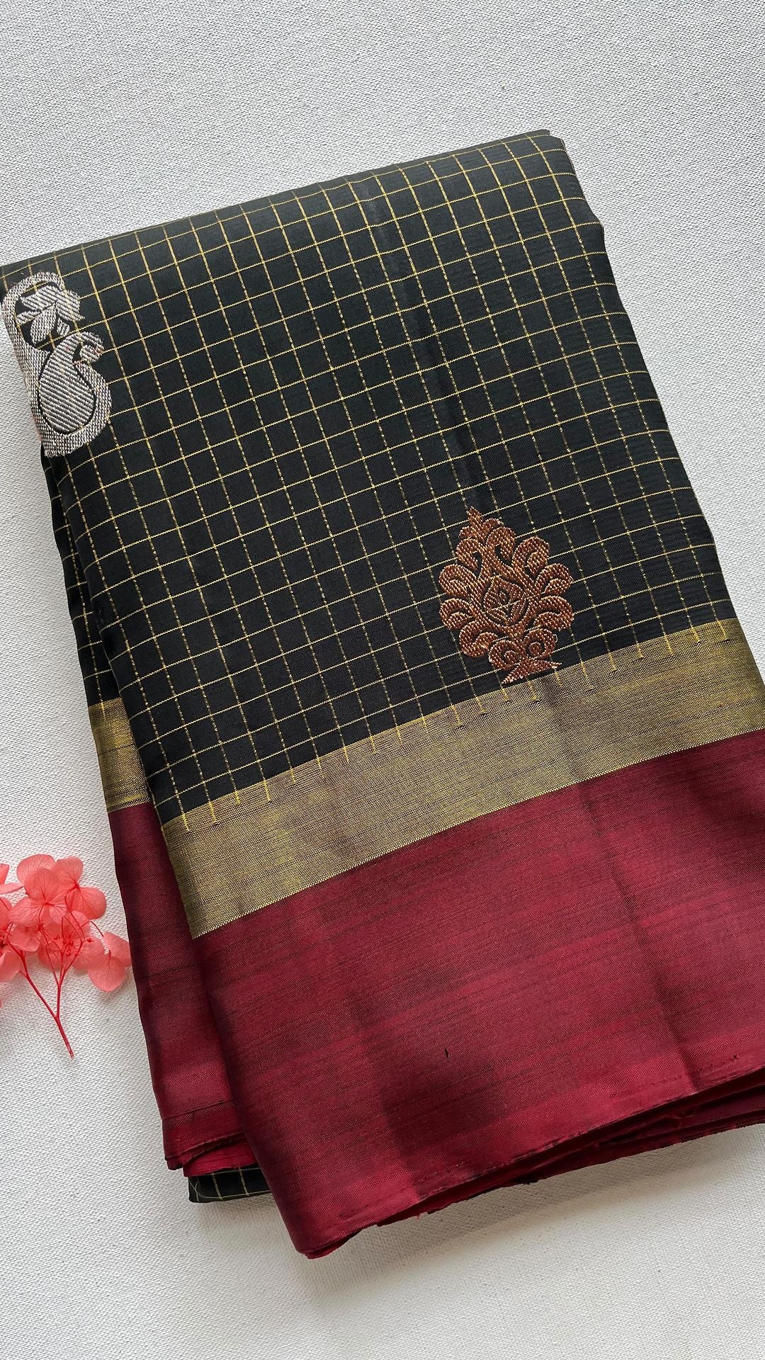 Pure kancheevaram silk saree (BLACK) - Studio Thari