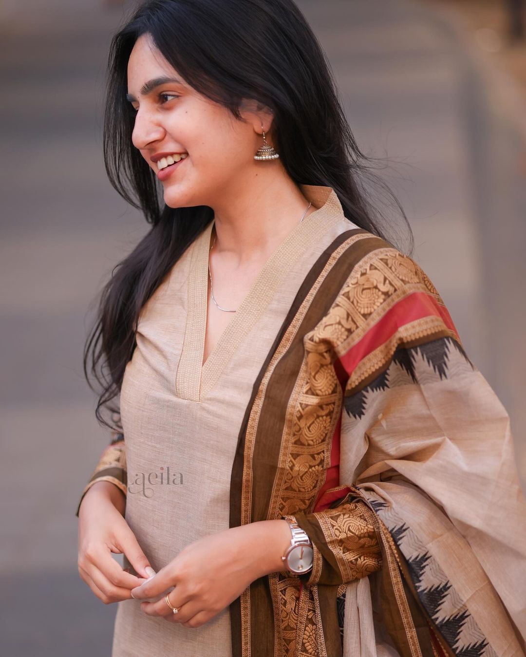 Biege cotton top with shawl