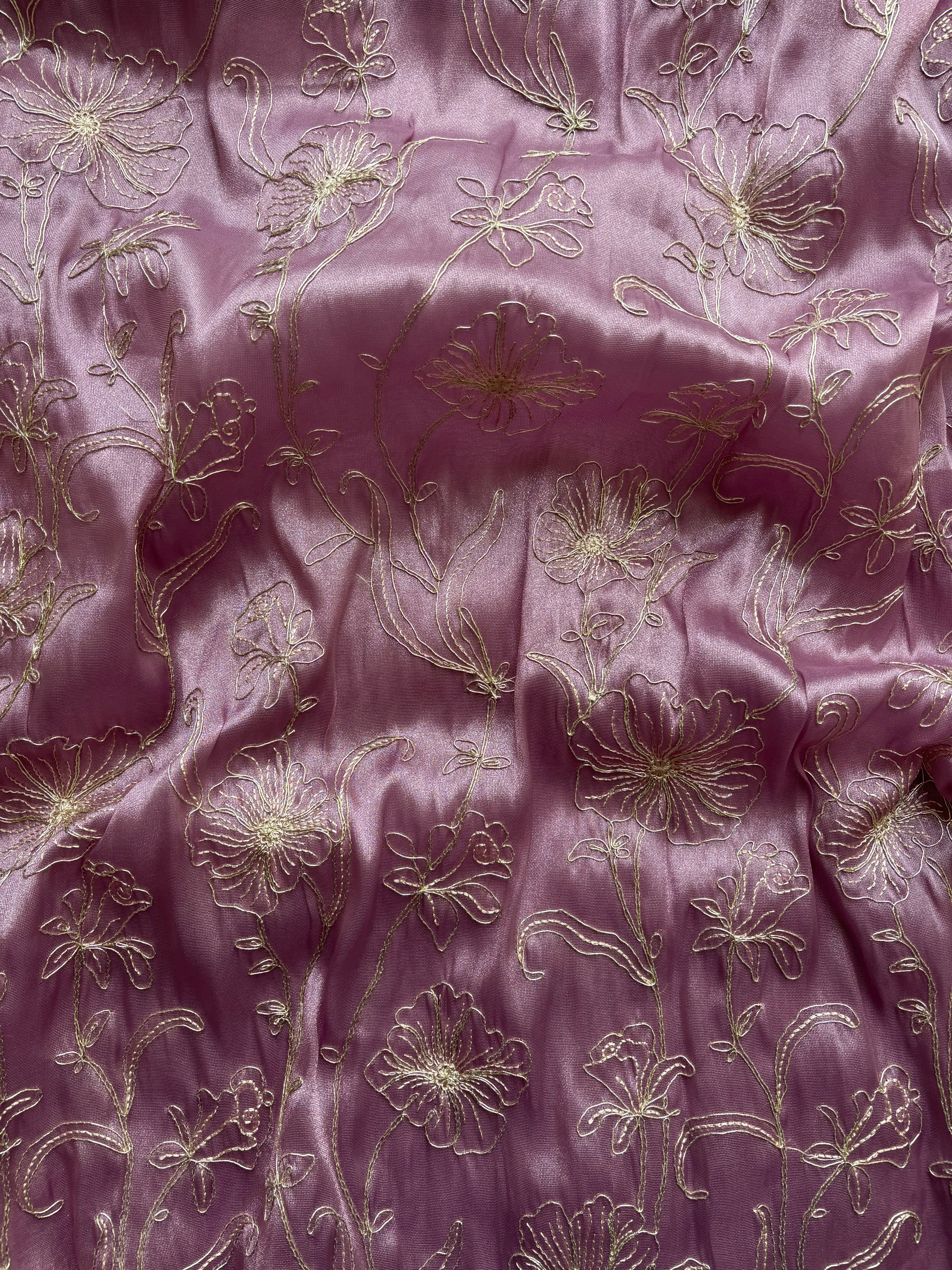 Floral purple-pink shimmer organza saree