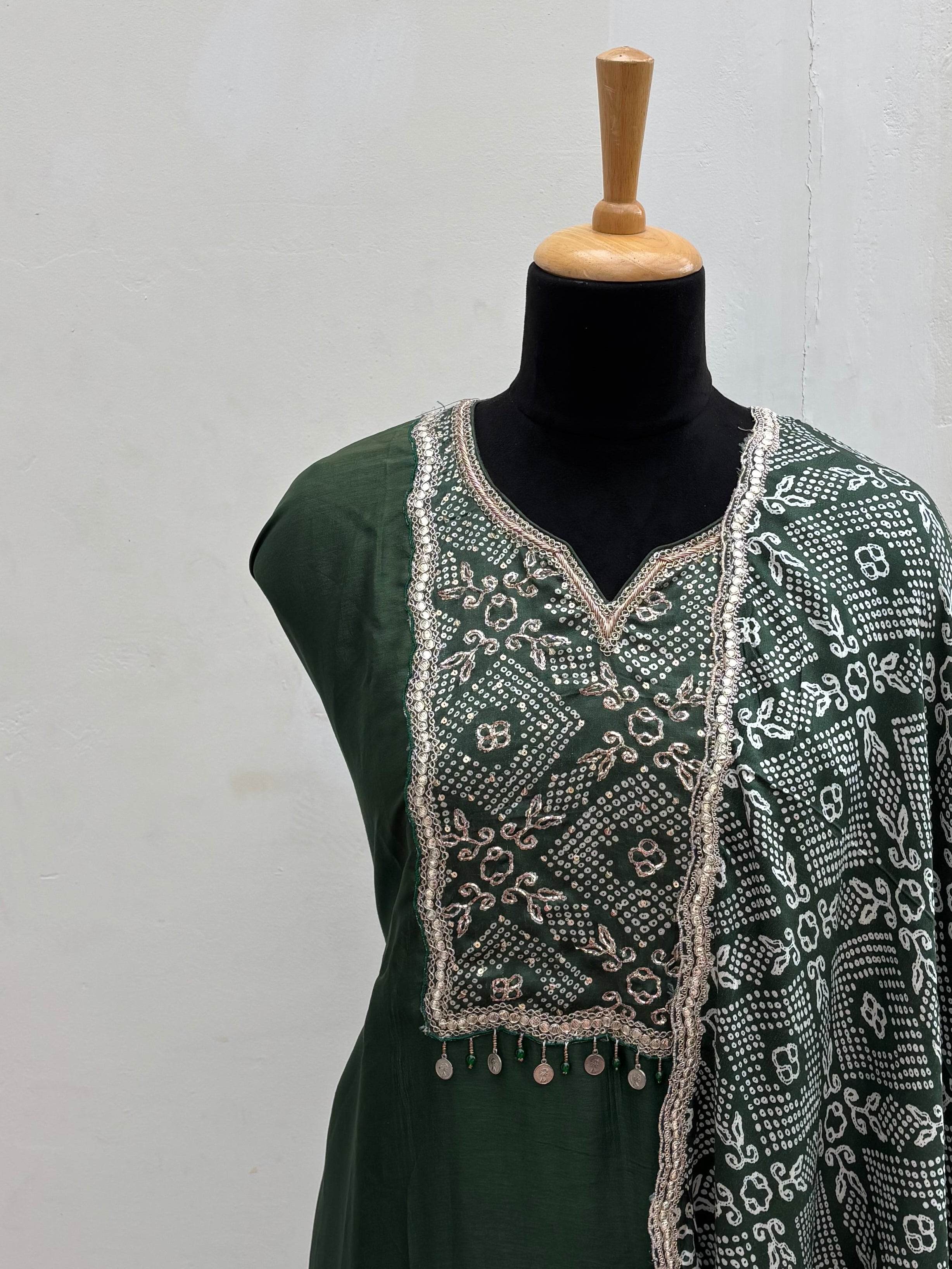 Emerald green semi stitched salwar suit