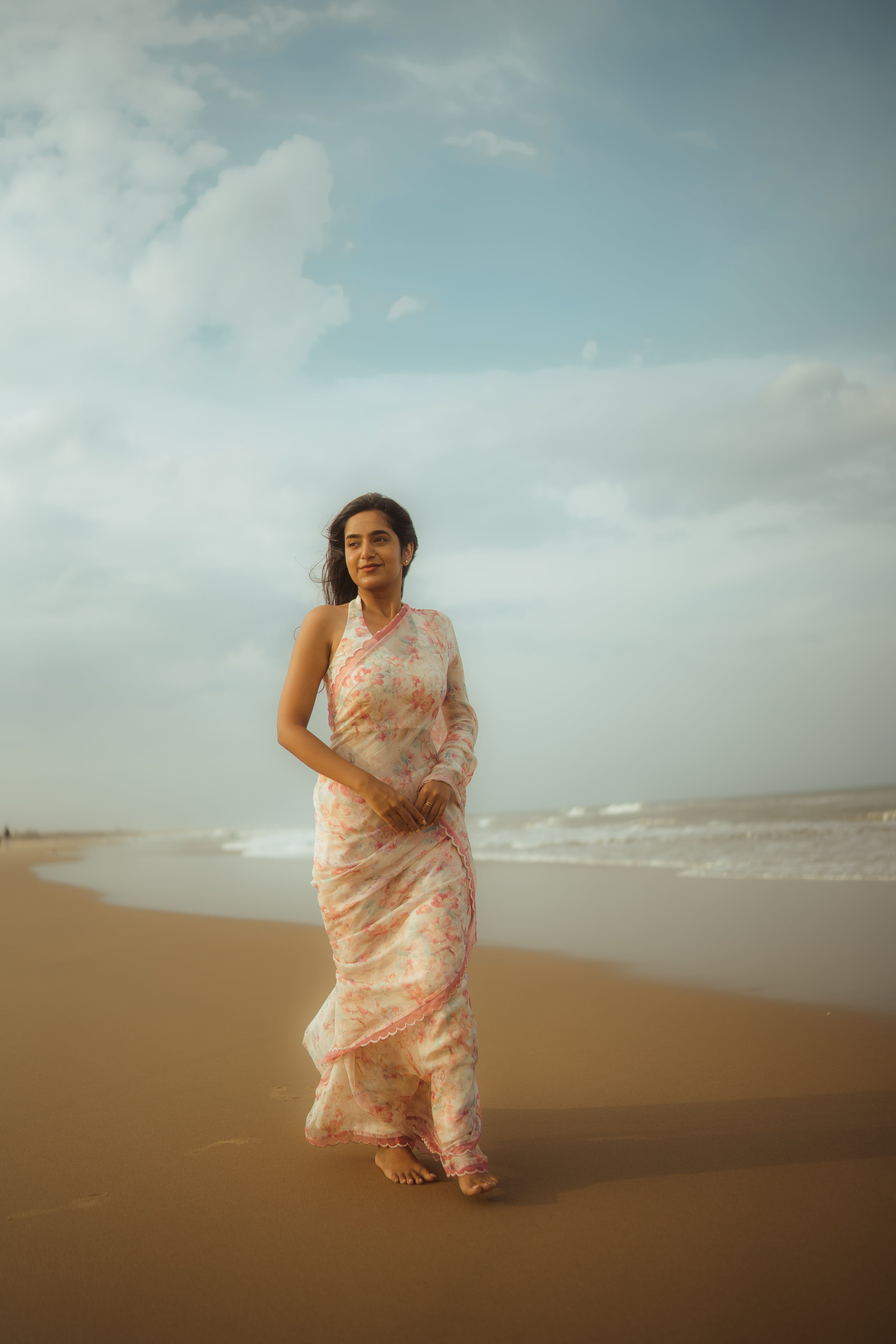 White floral haze saree