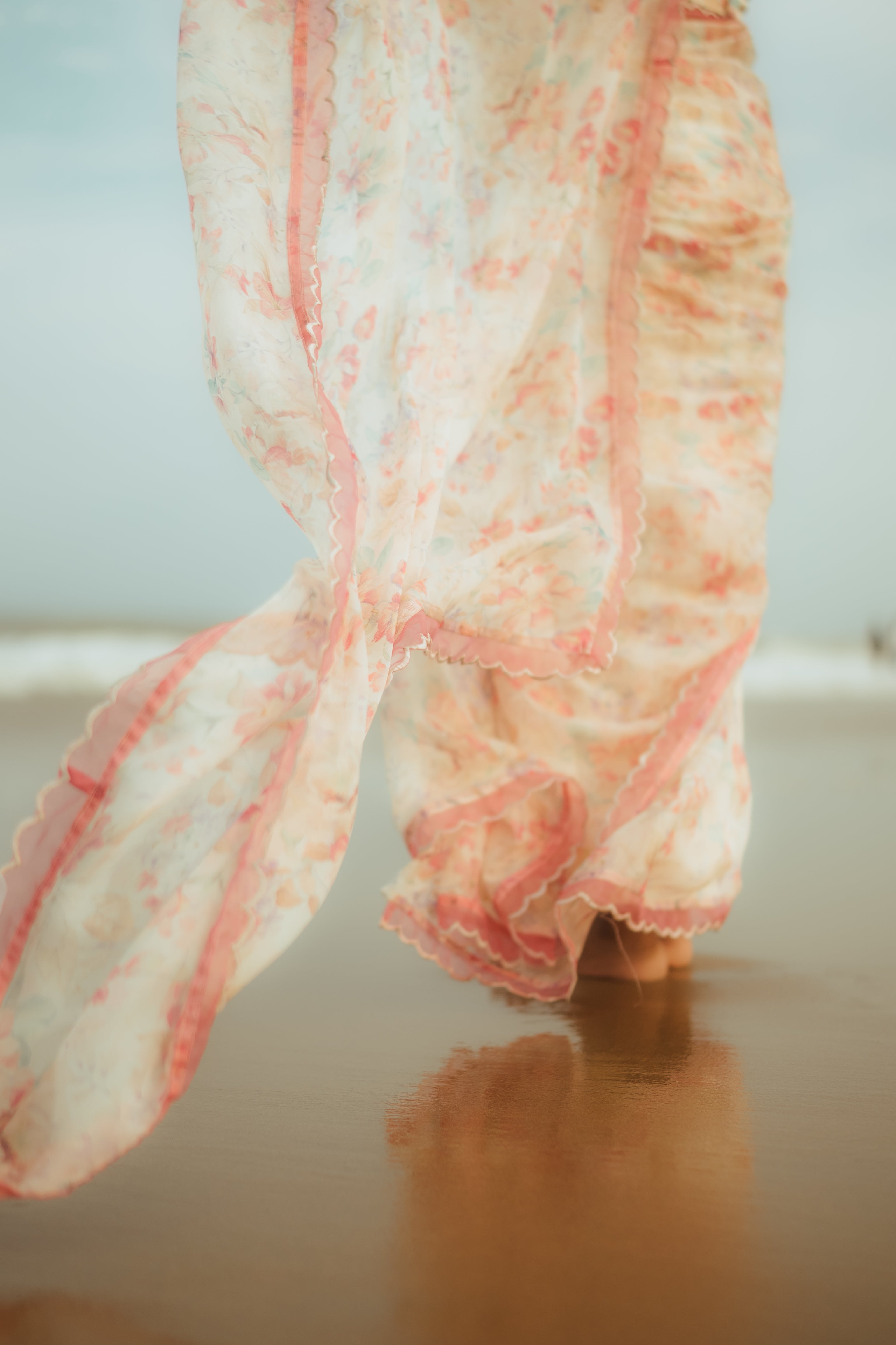 White floral haze saree