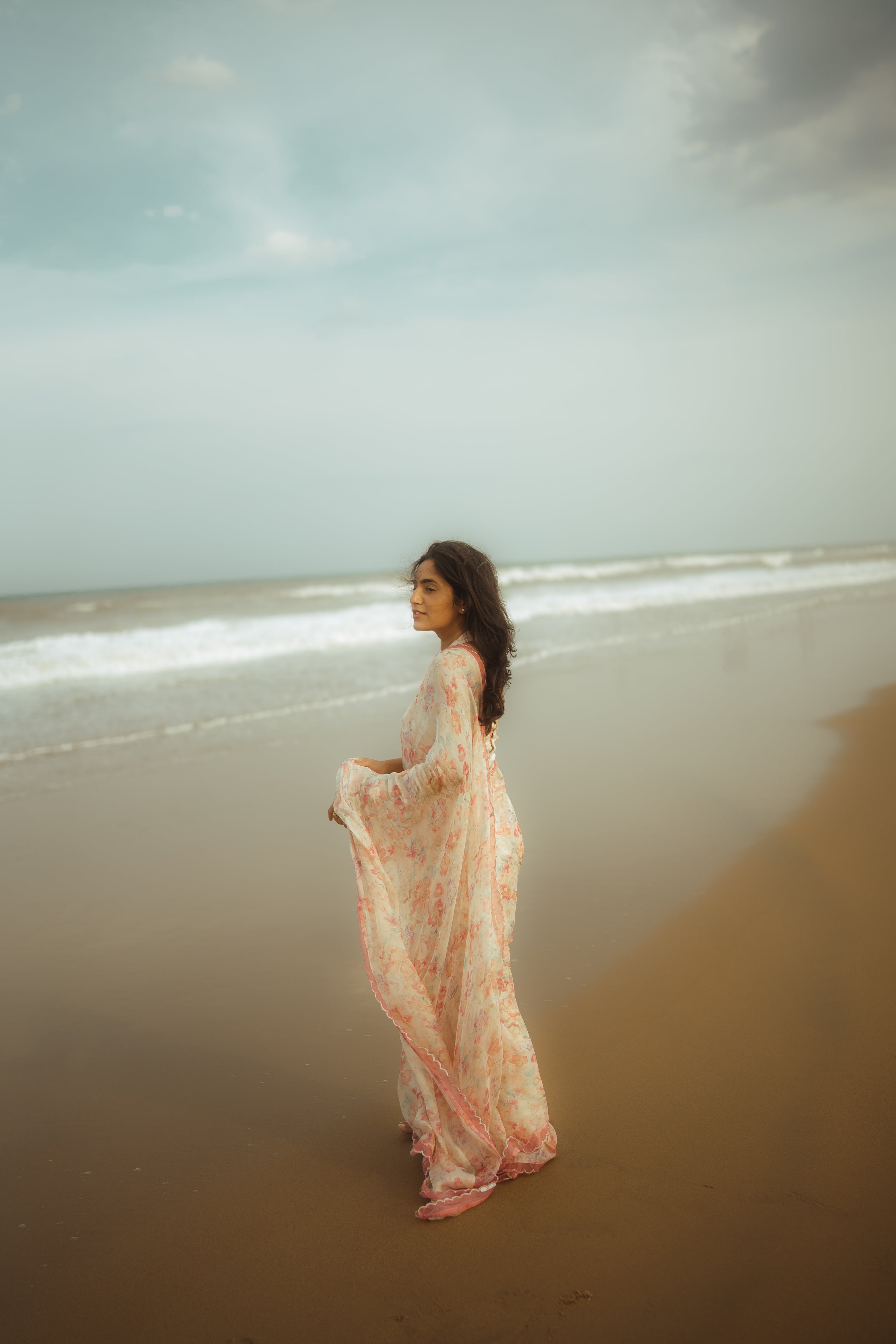 White floral haze saree