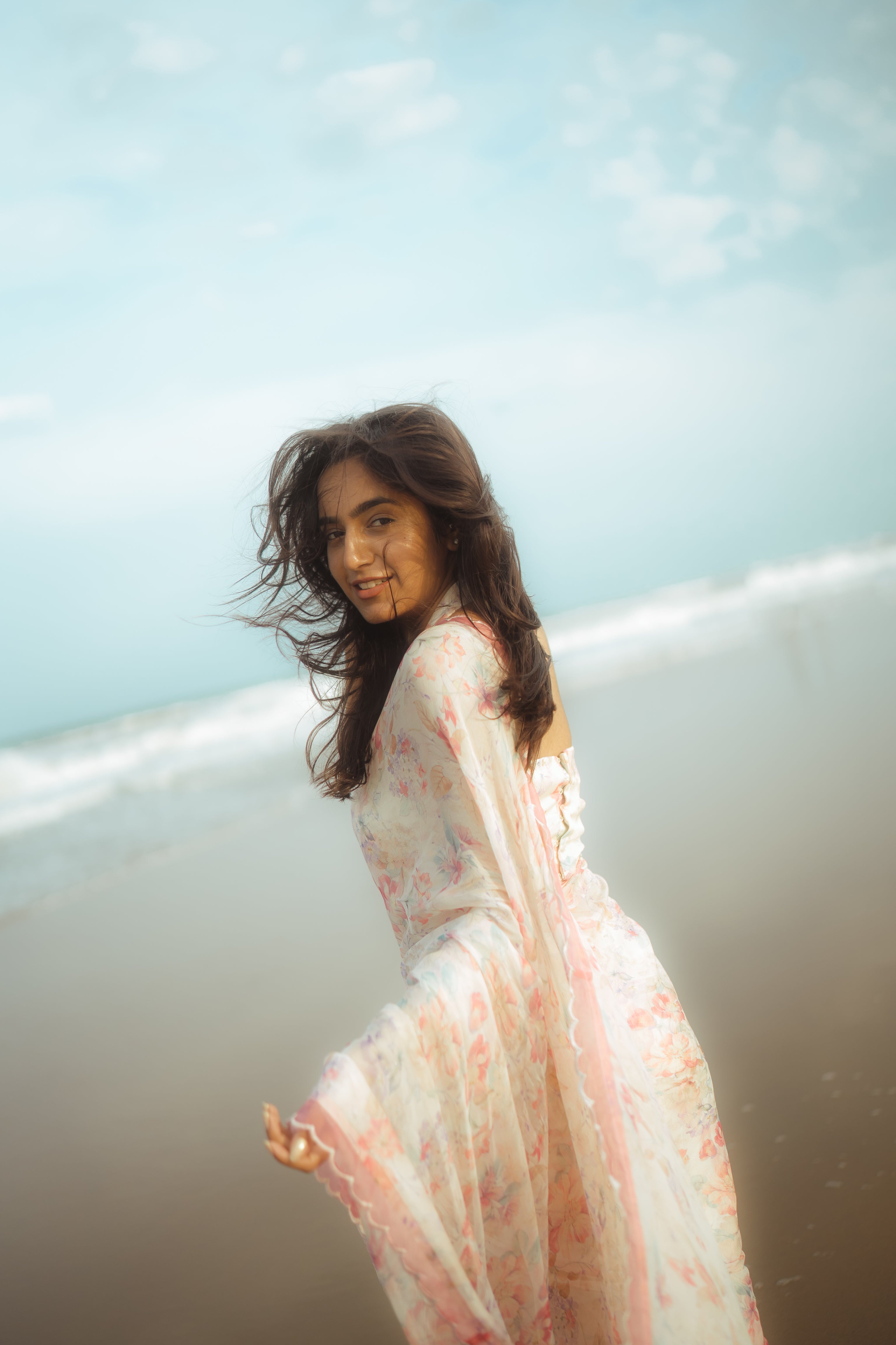 White floral haze saree