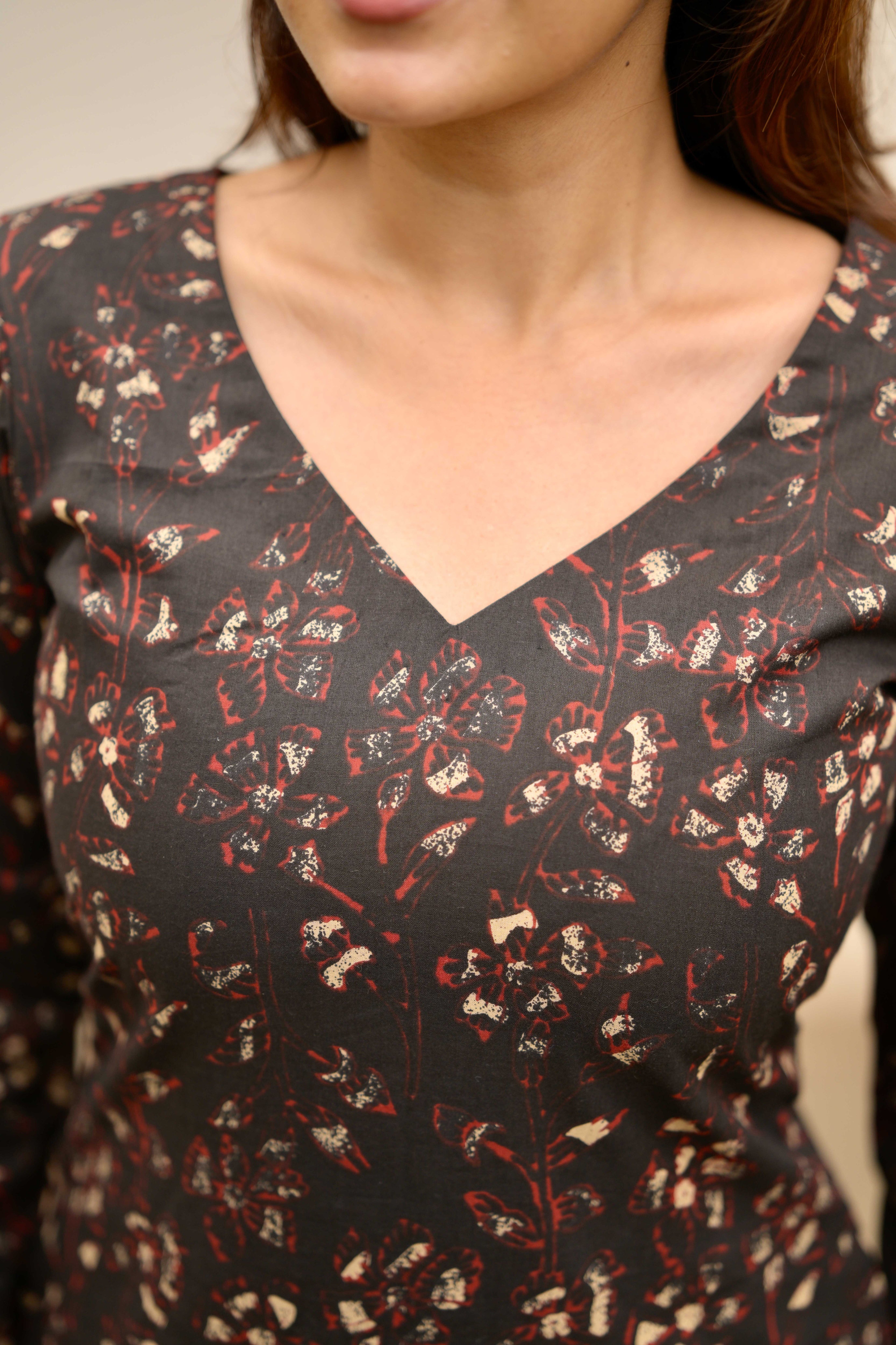 Noir bloom short kurta