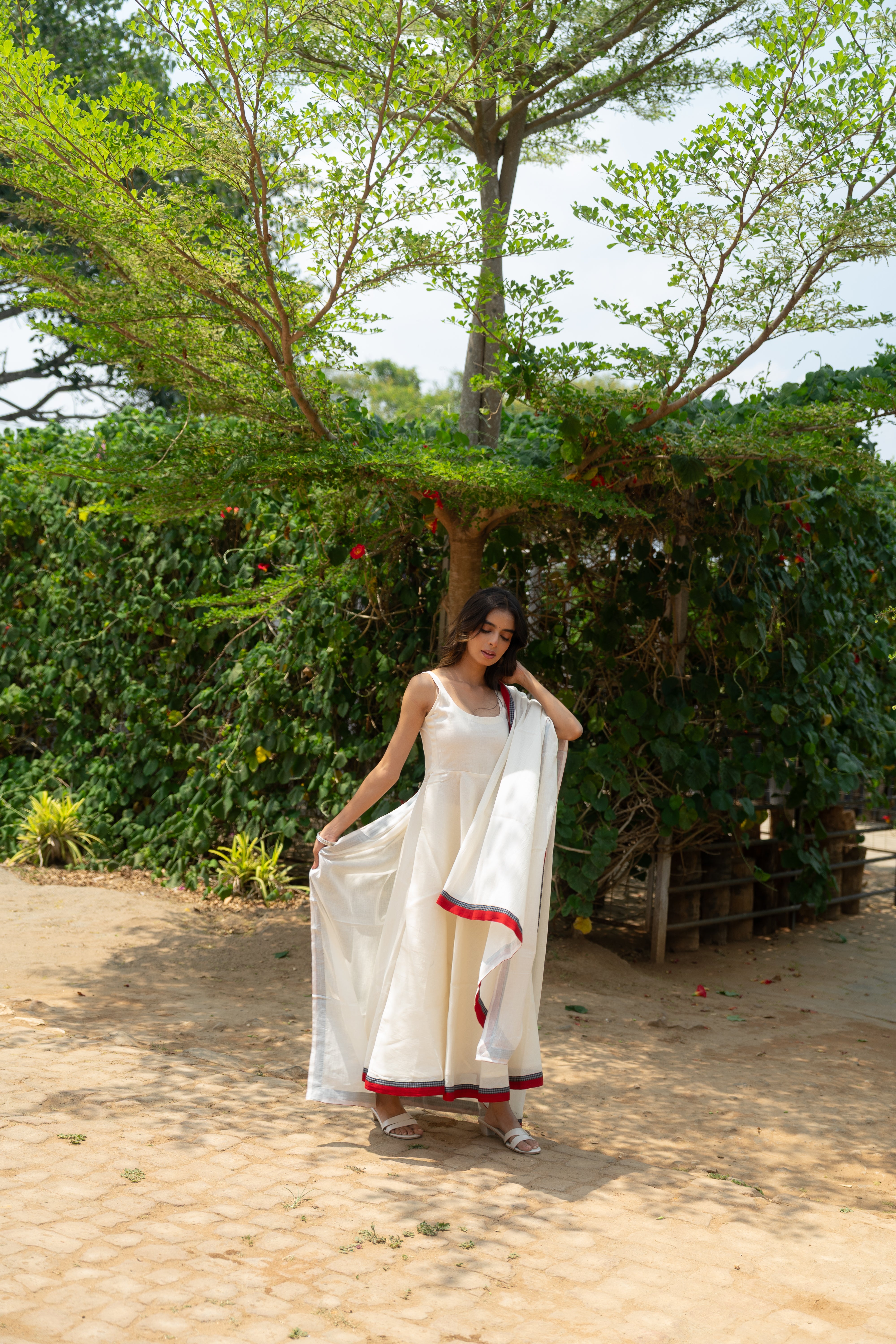 Nila Anarkali Set