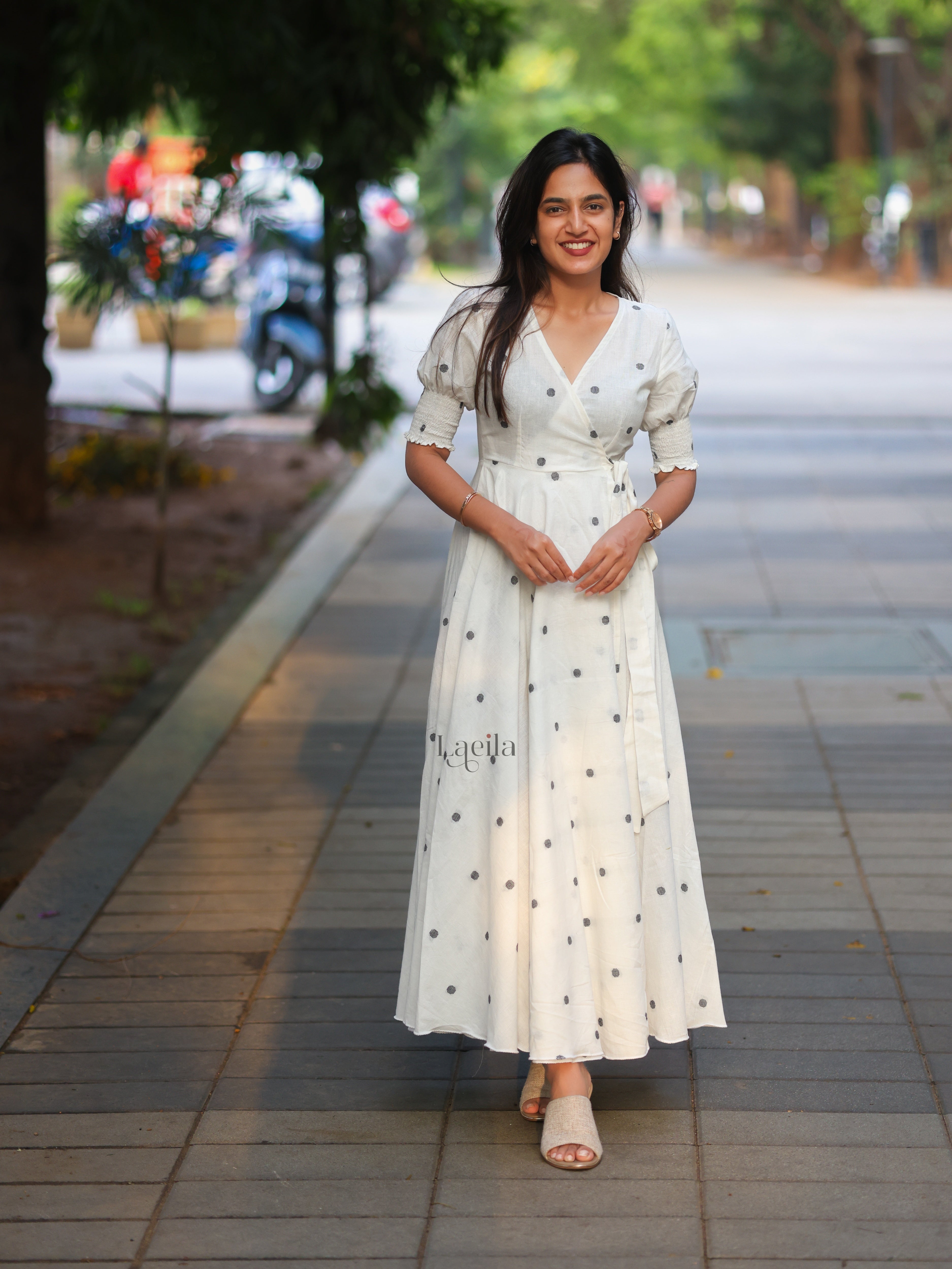White Polka dots Cotton warp gown