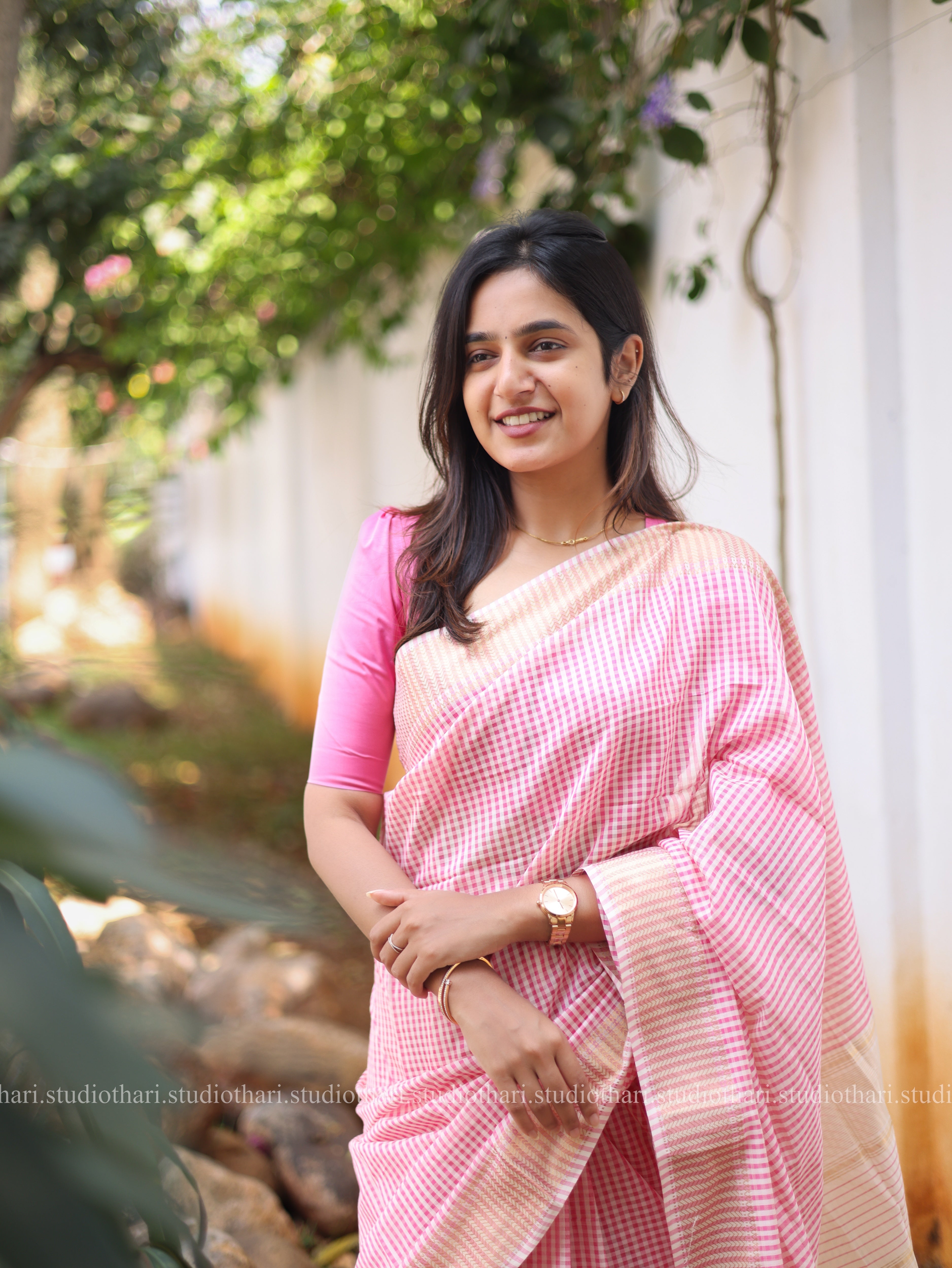 Pink Maheshwari checked saree