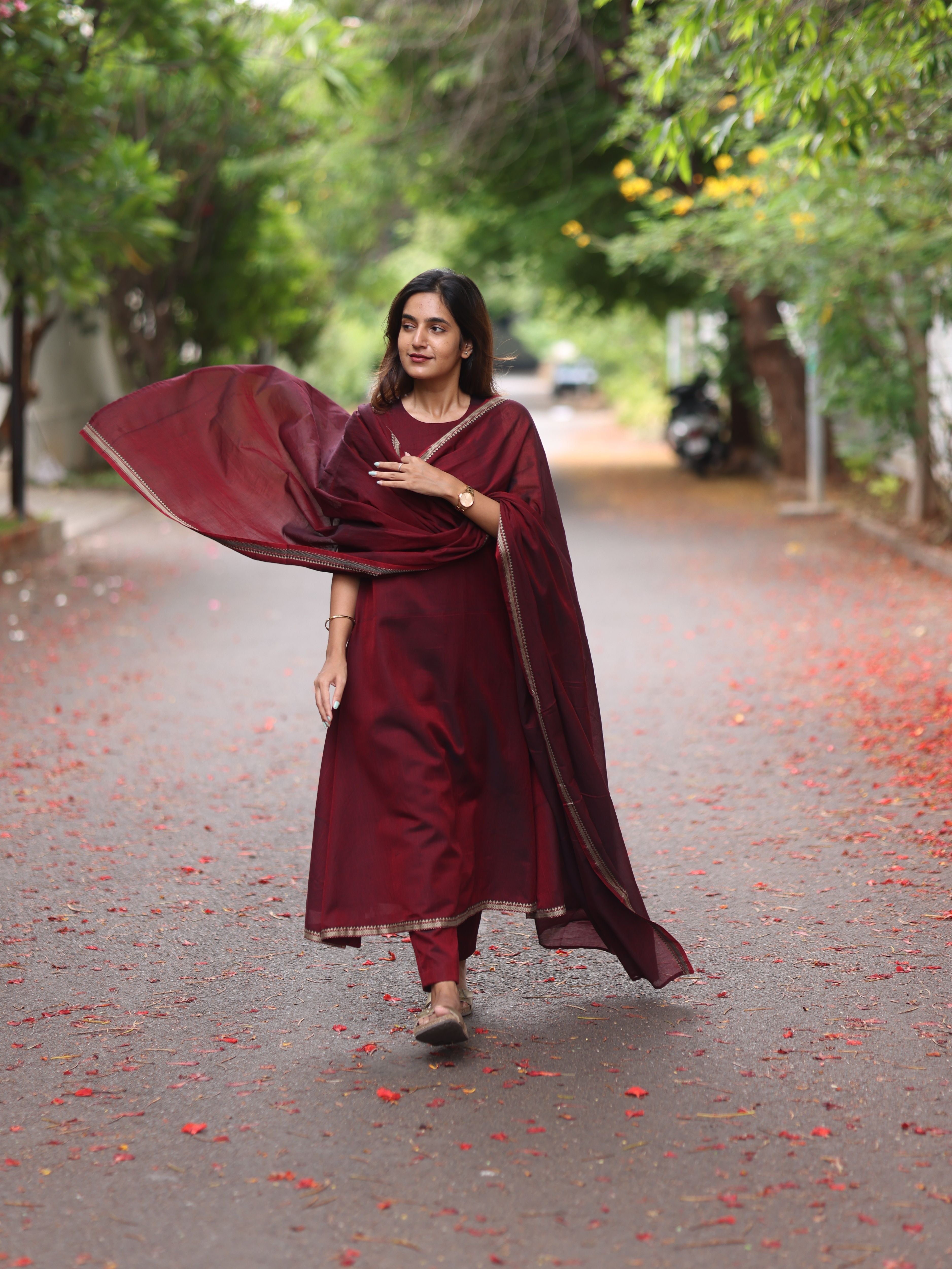 Maroon Malar Narayanpet Set (Top & Dupatta)