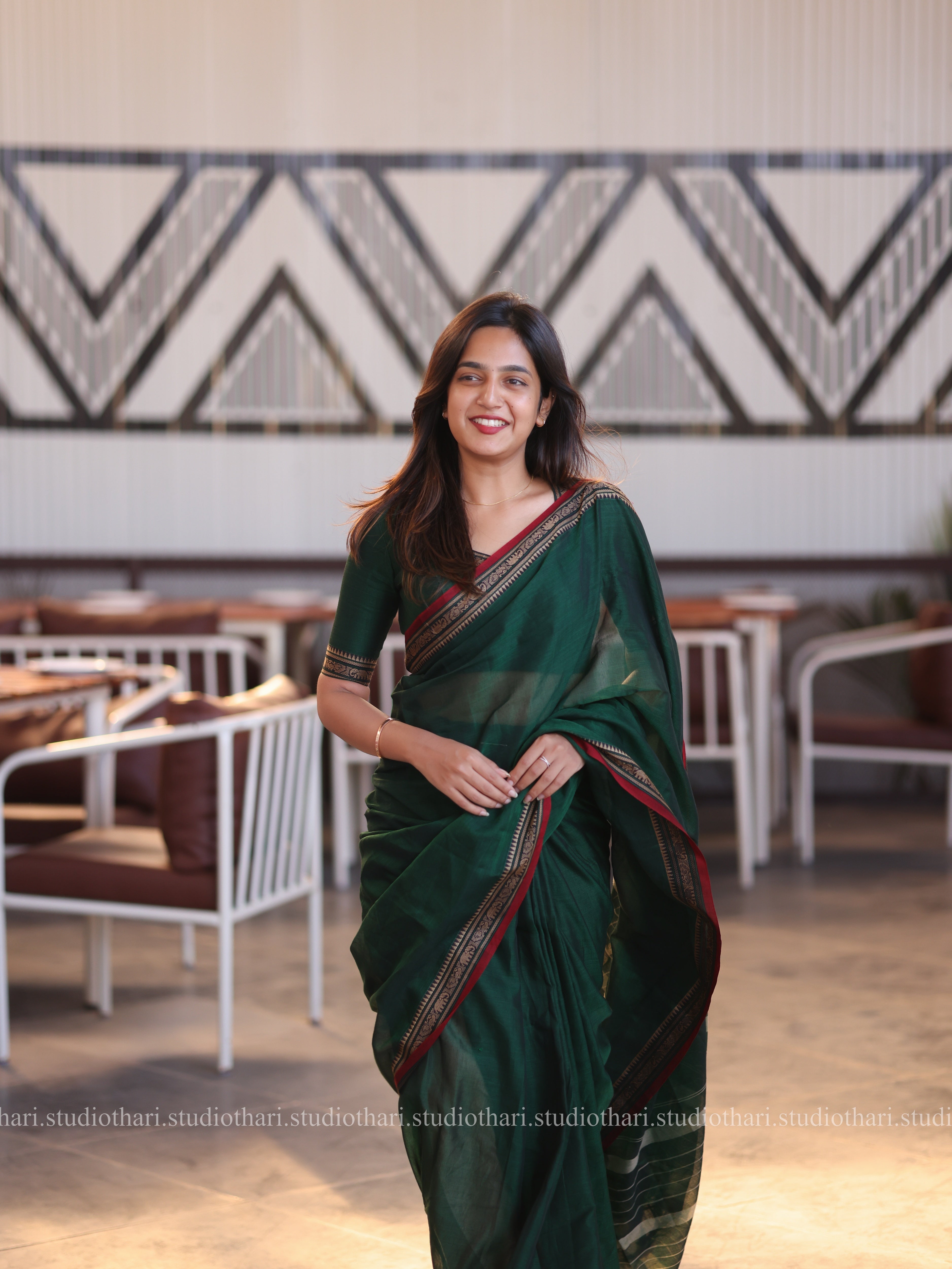 "Kanmani" Dark Green Pure cotton Narayanpet Saree