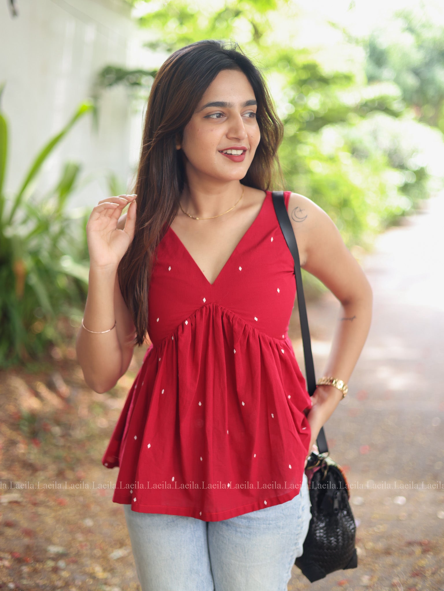 Red Maya Short Top