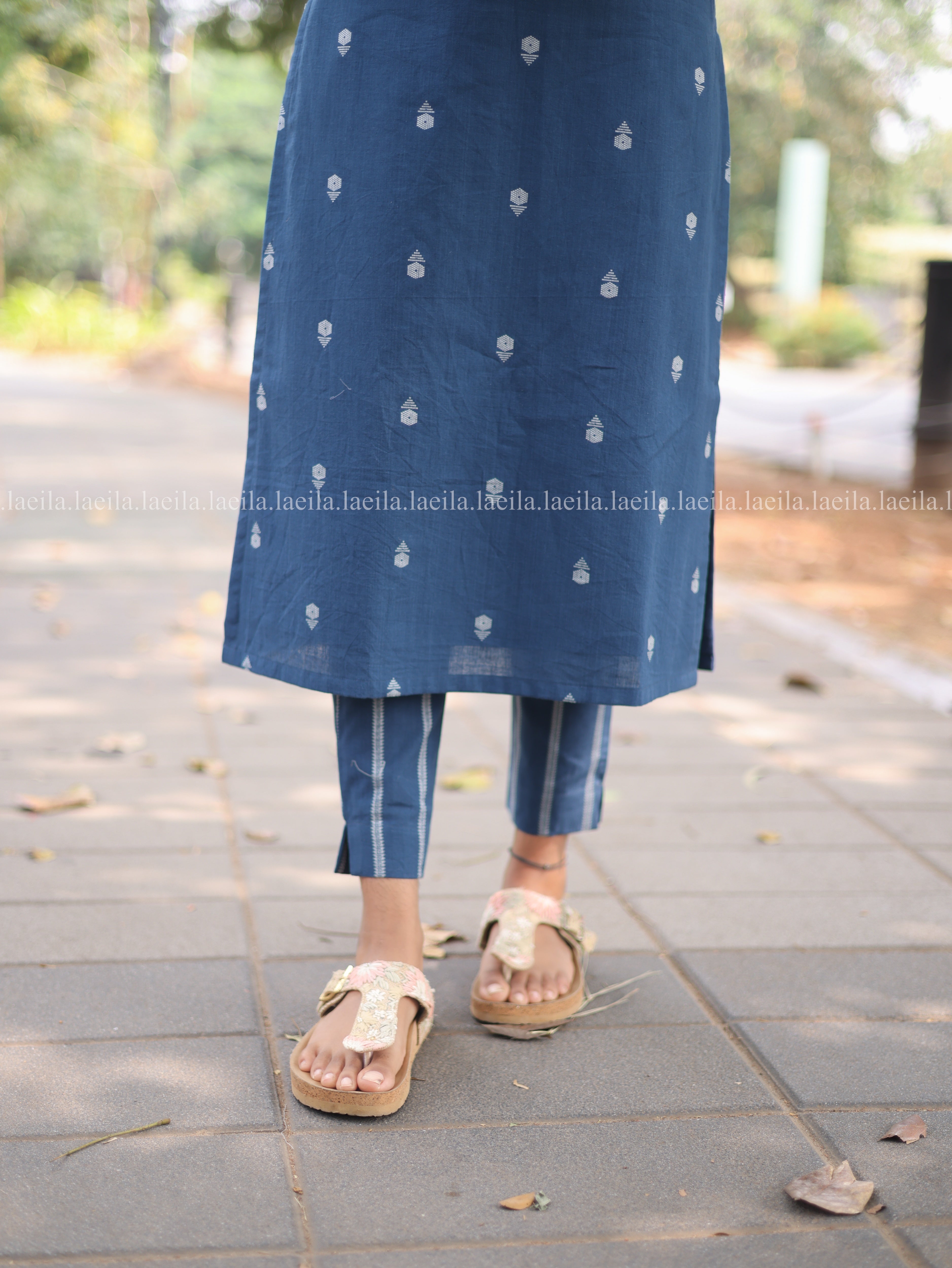 Lapis Blue Meera cotton set