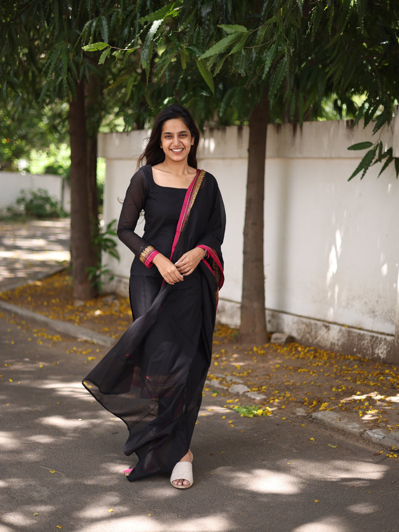 Black with pink border kanchi cotton top and duppata