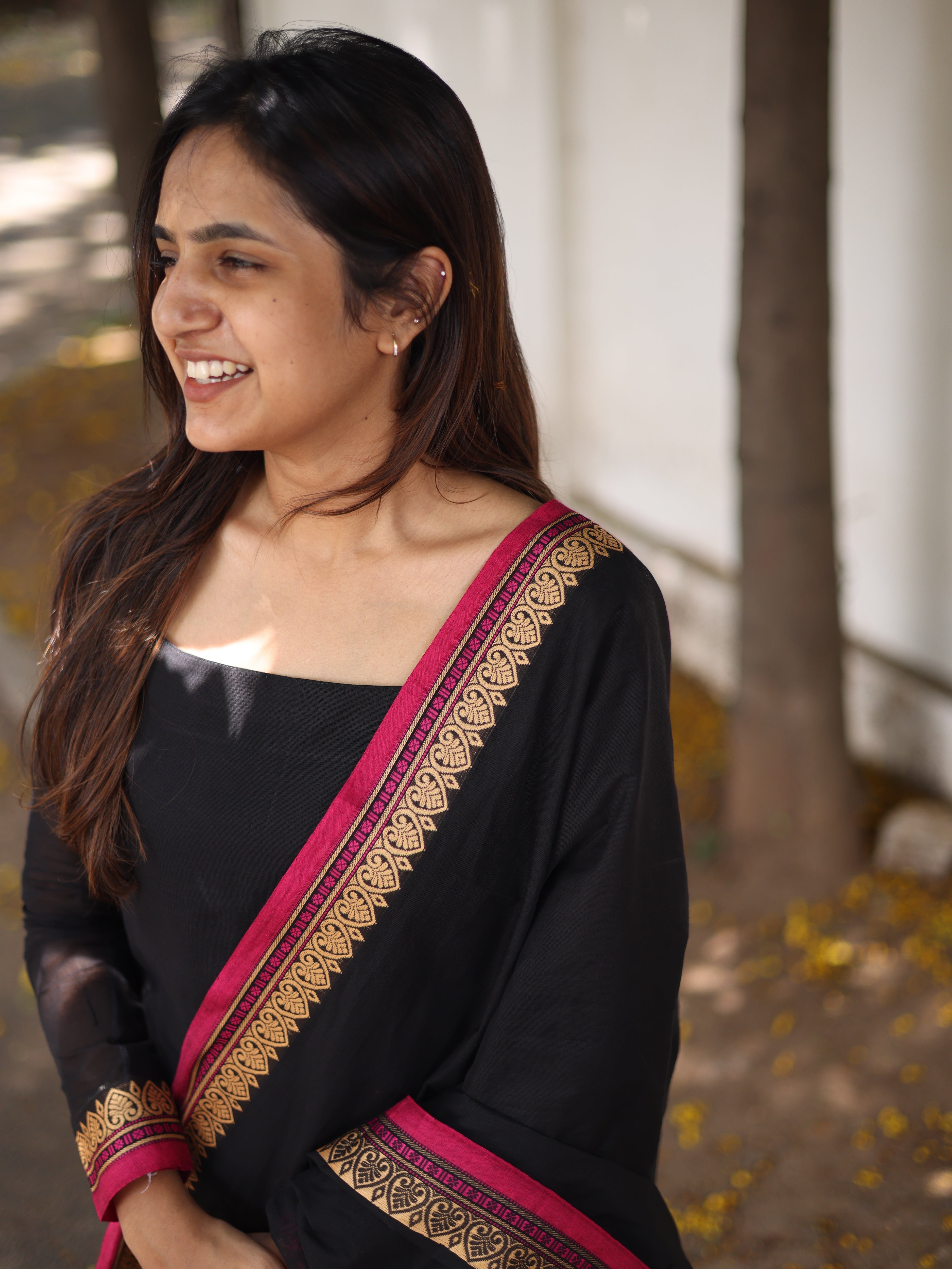 Black with pink border kanchi cotton top and duppata