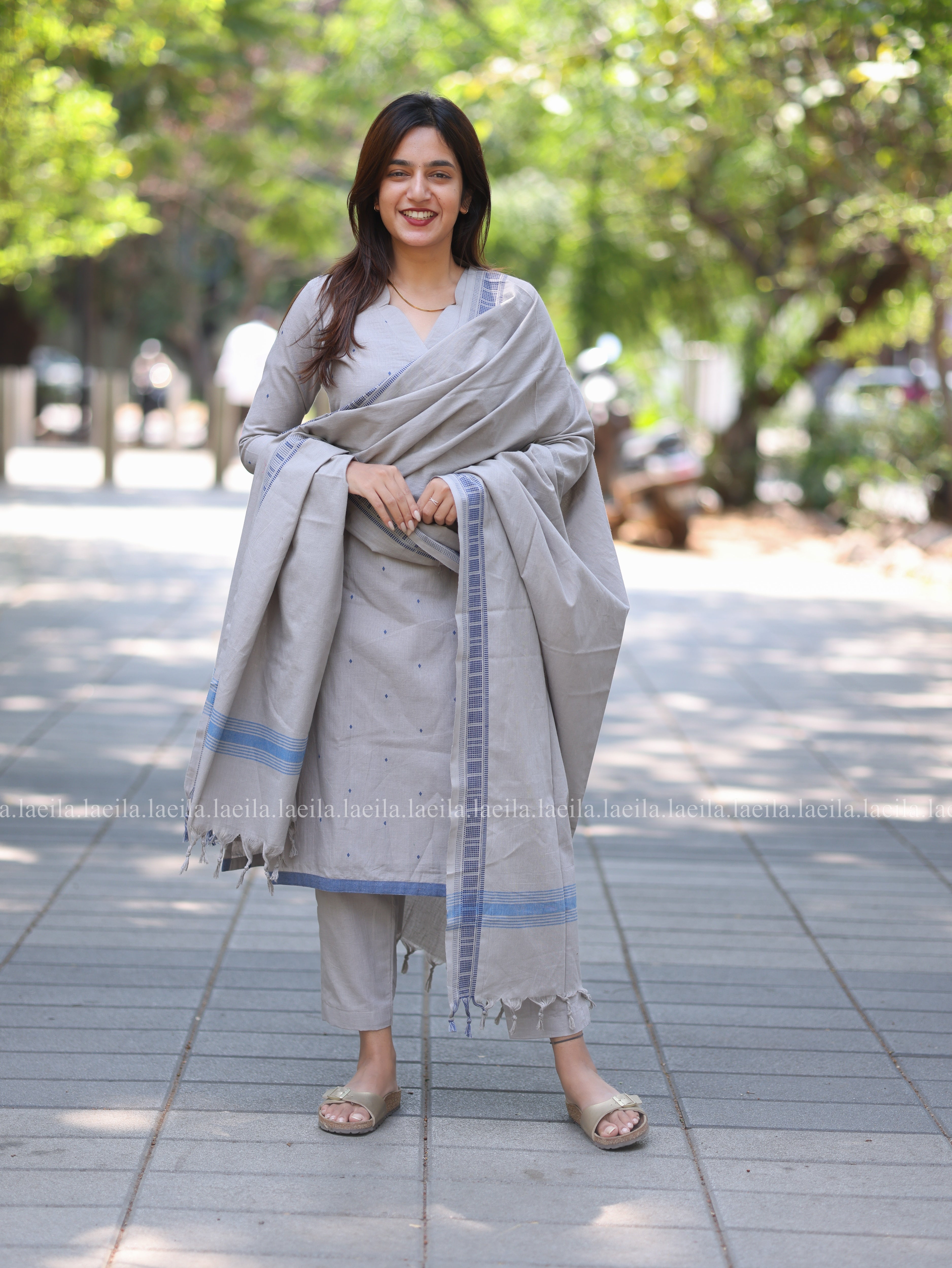 Grey with Blue Kadhambari set