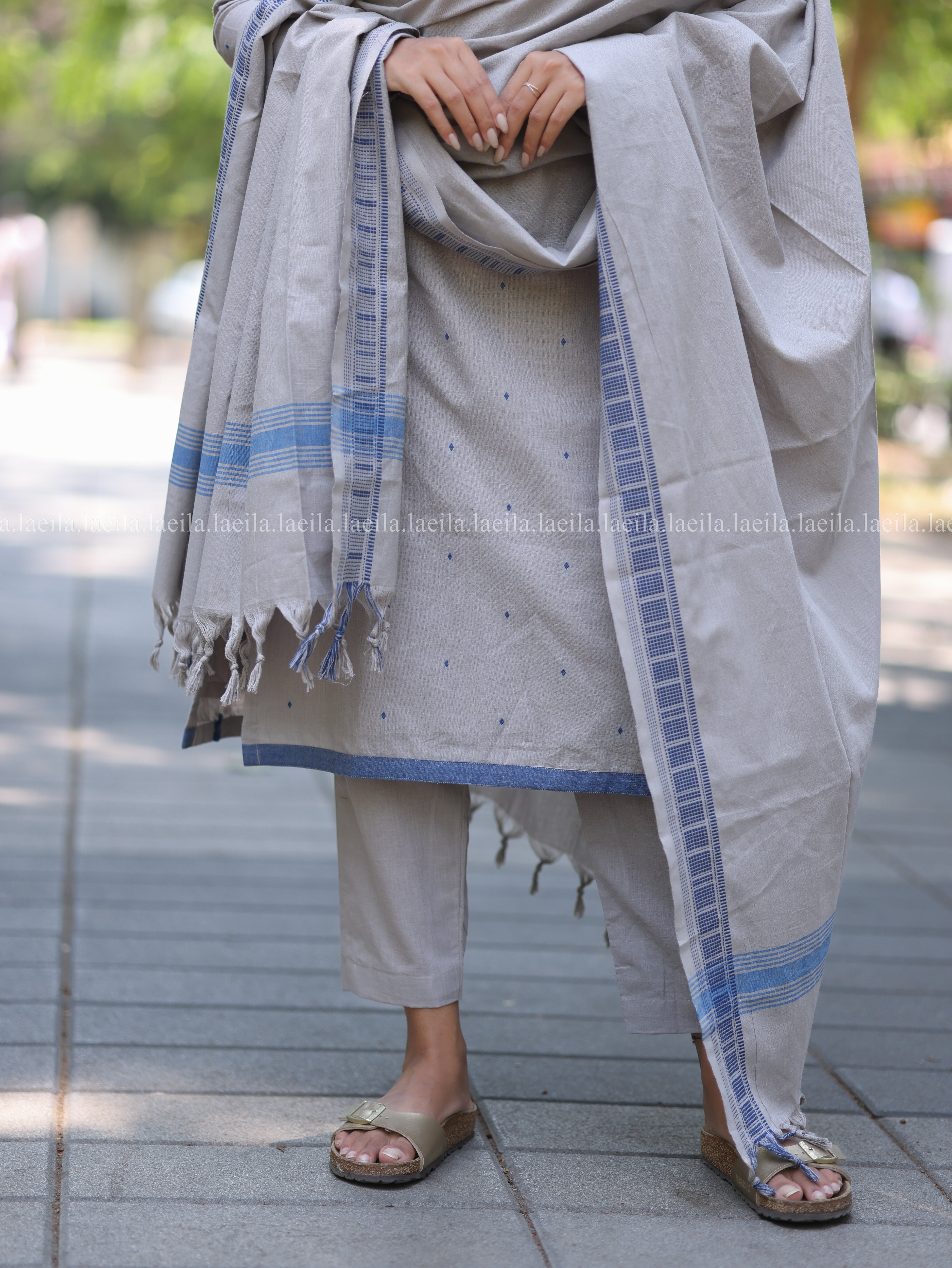 Grey with Blue Kadhambari set