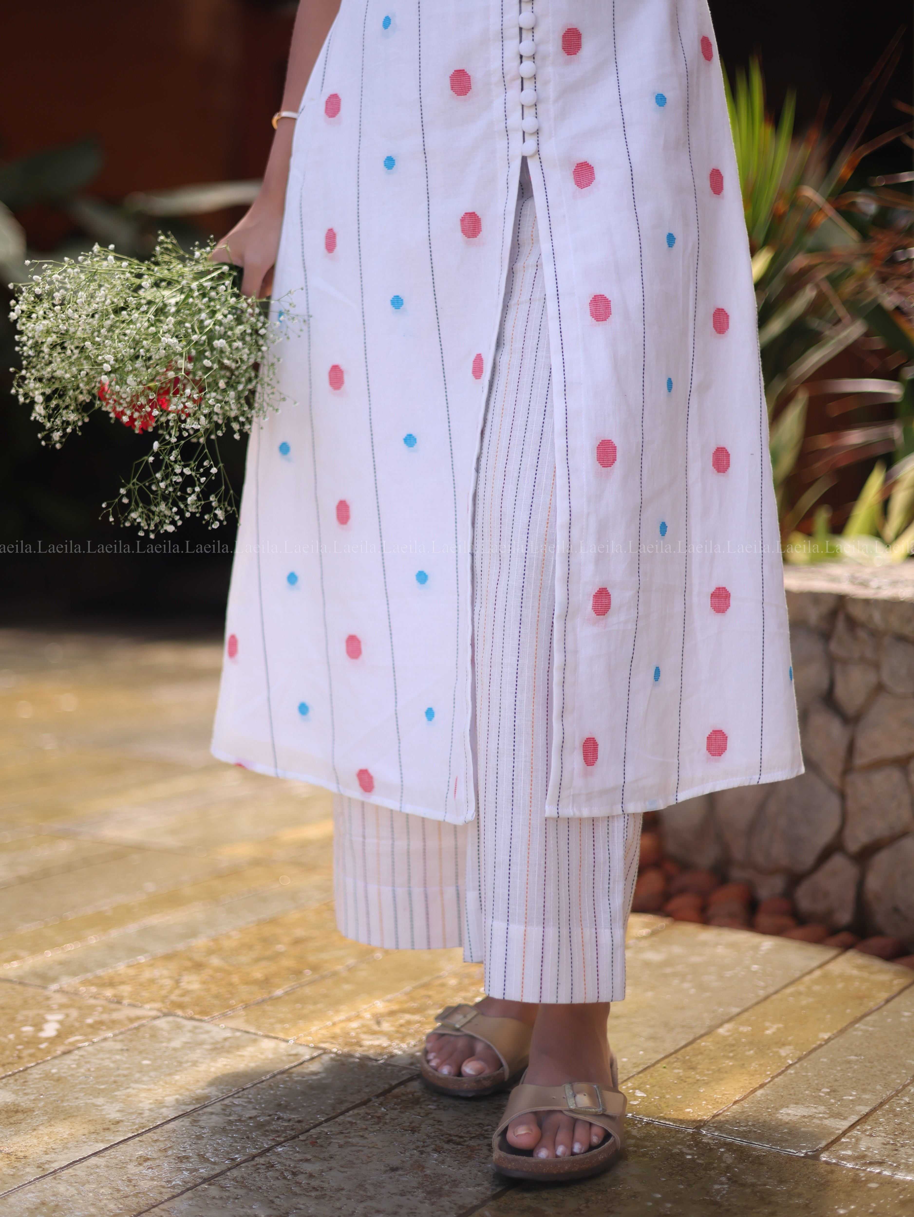 White button down kurta & bottom set