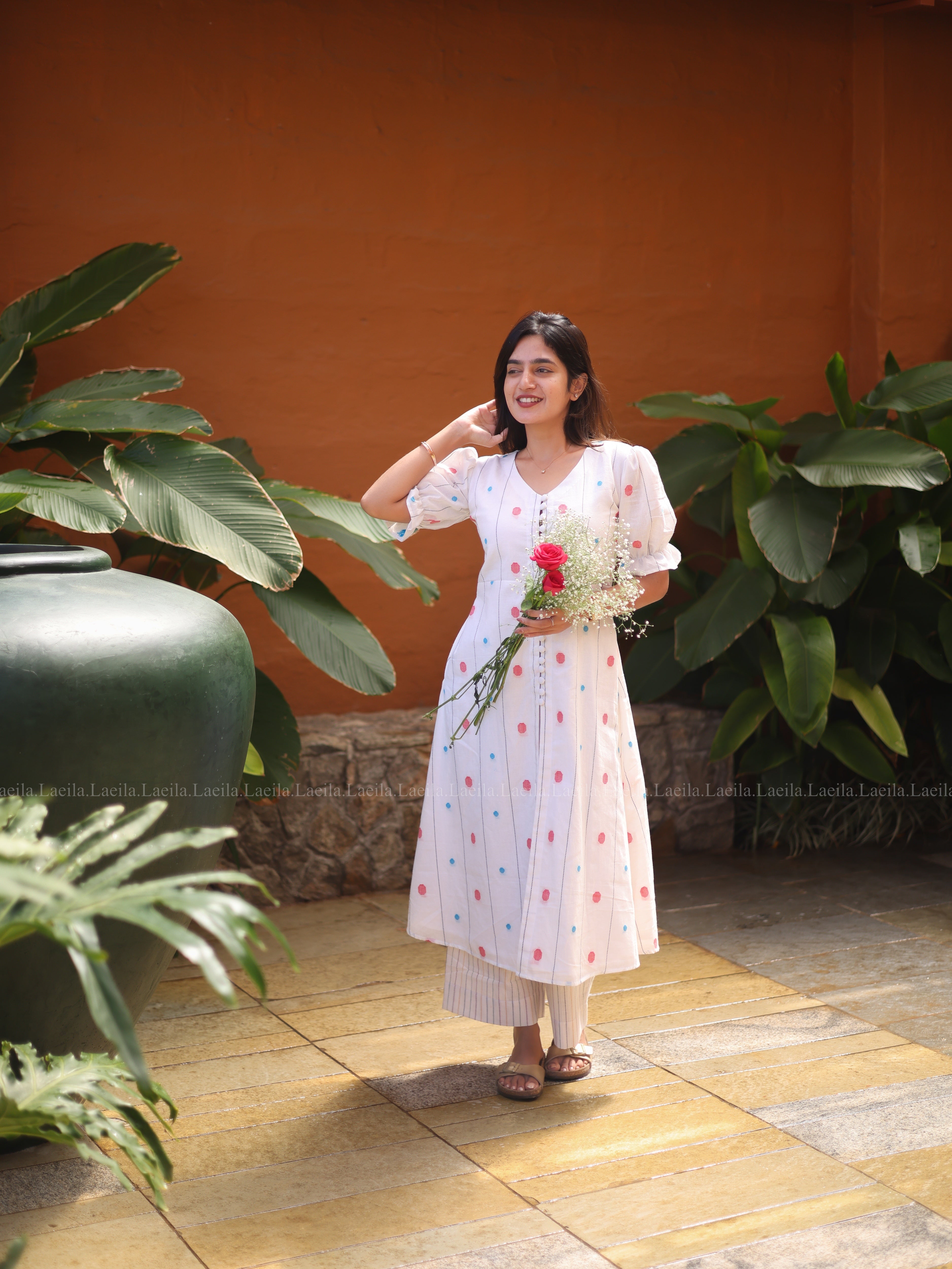 White button down kurta & bottom set