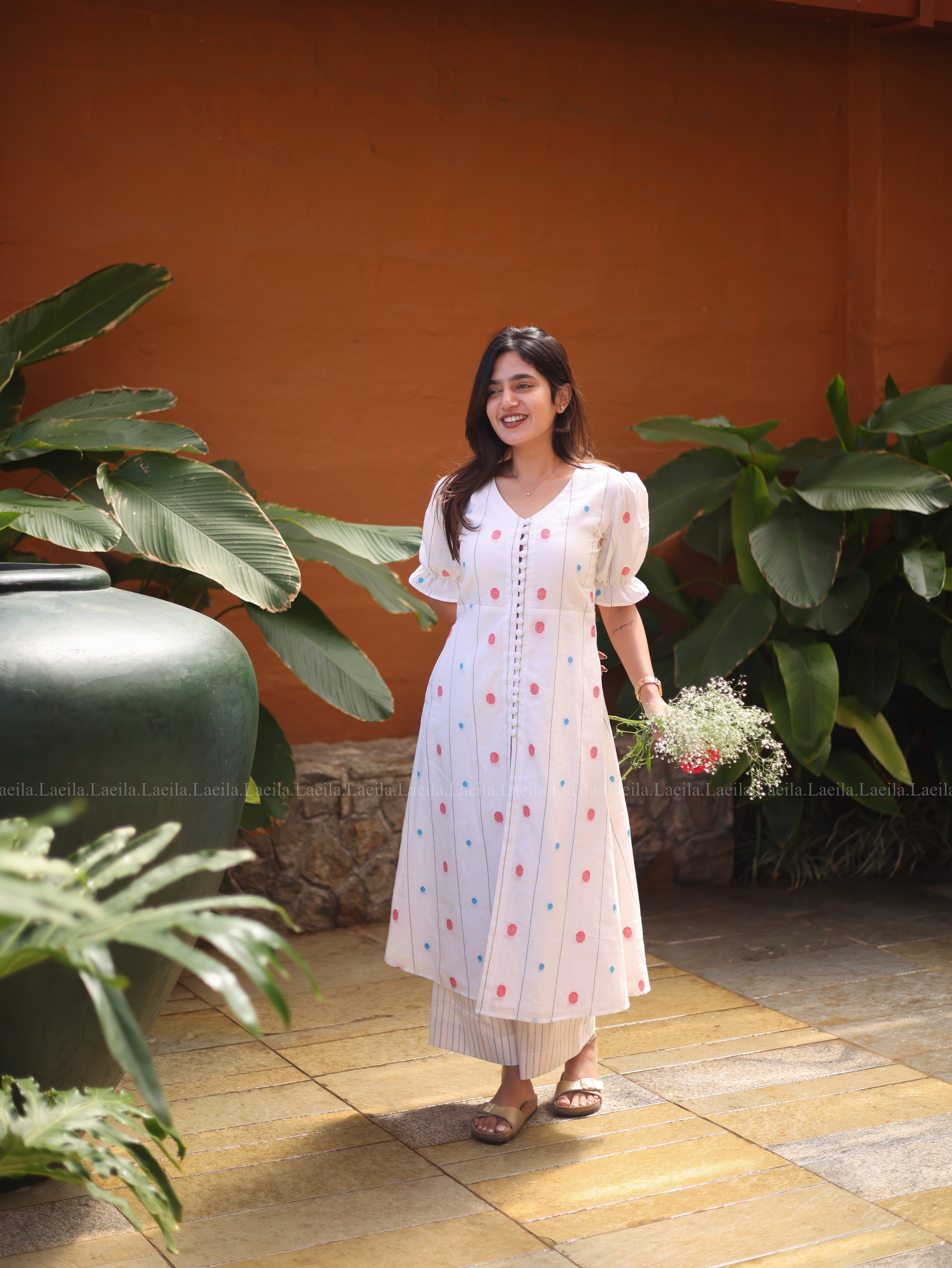 White button down kurta & bottom set