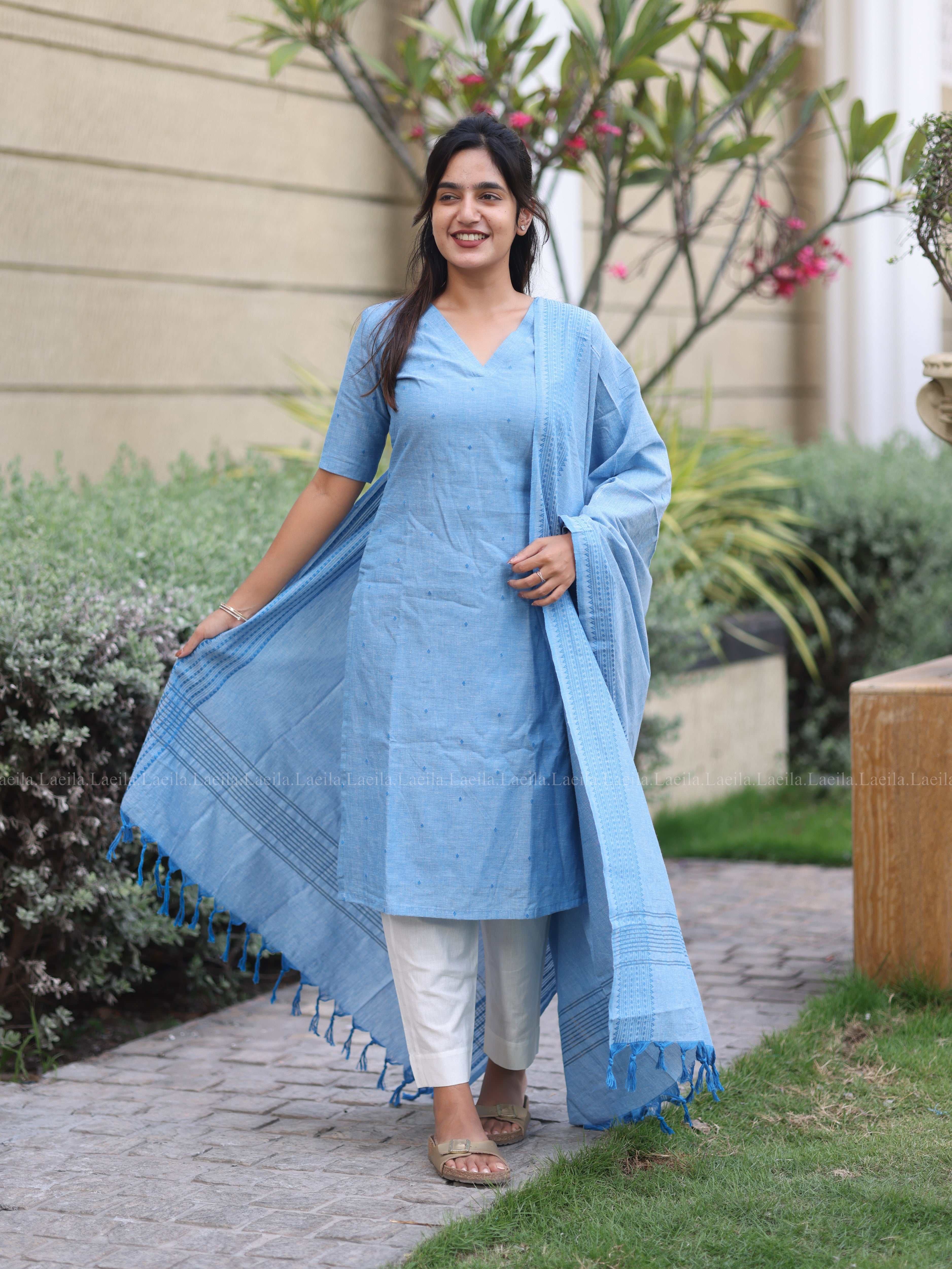 Sky Blue Kadhambari Set