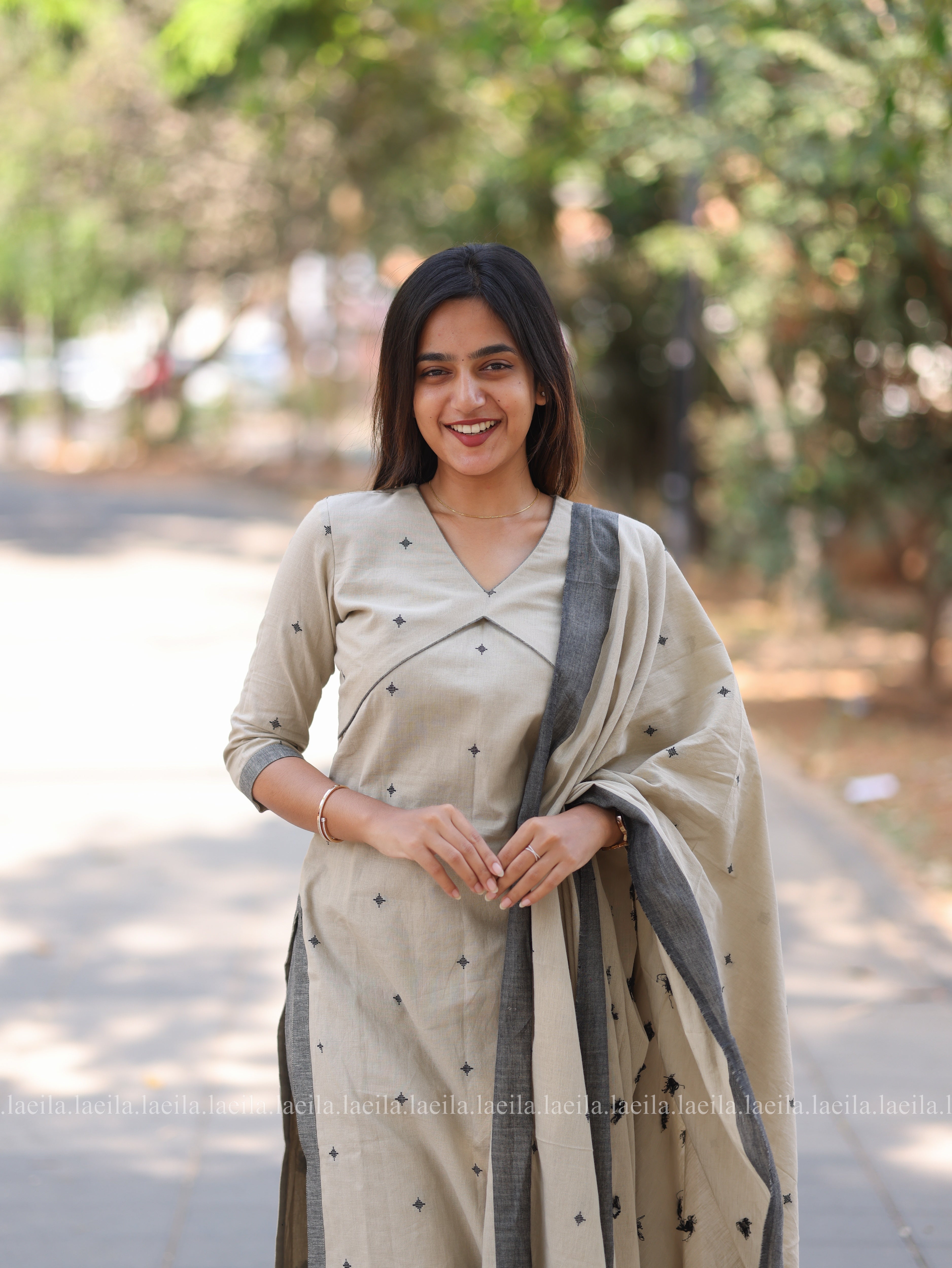 Beige with grey Cotton kadhambari set