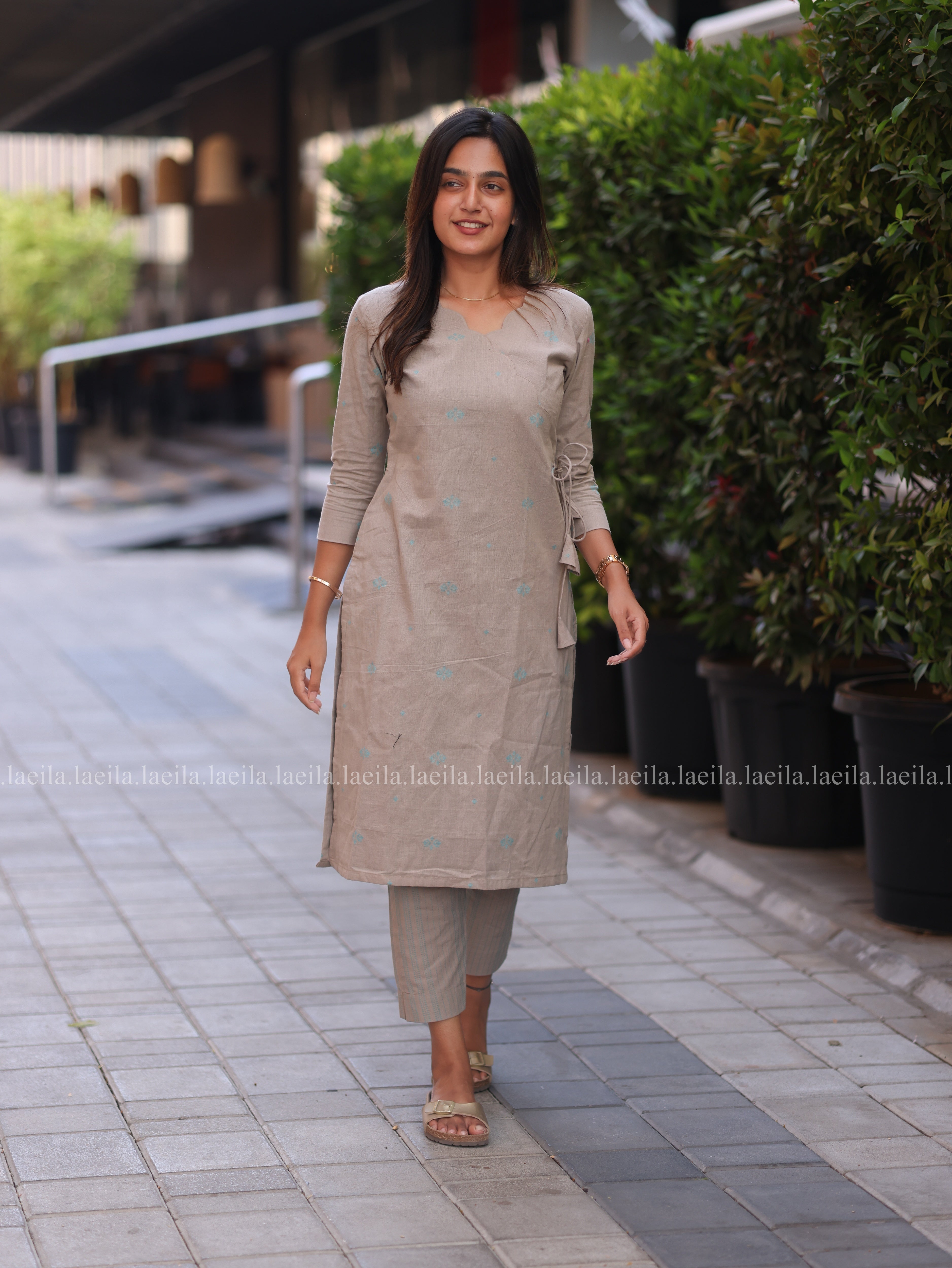 Ecru beige scallop Meera Cotton co-ord set