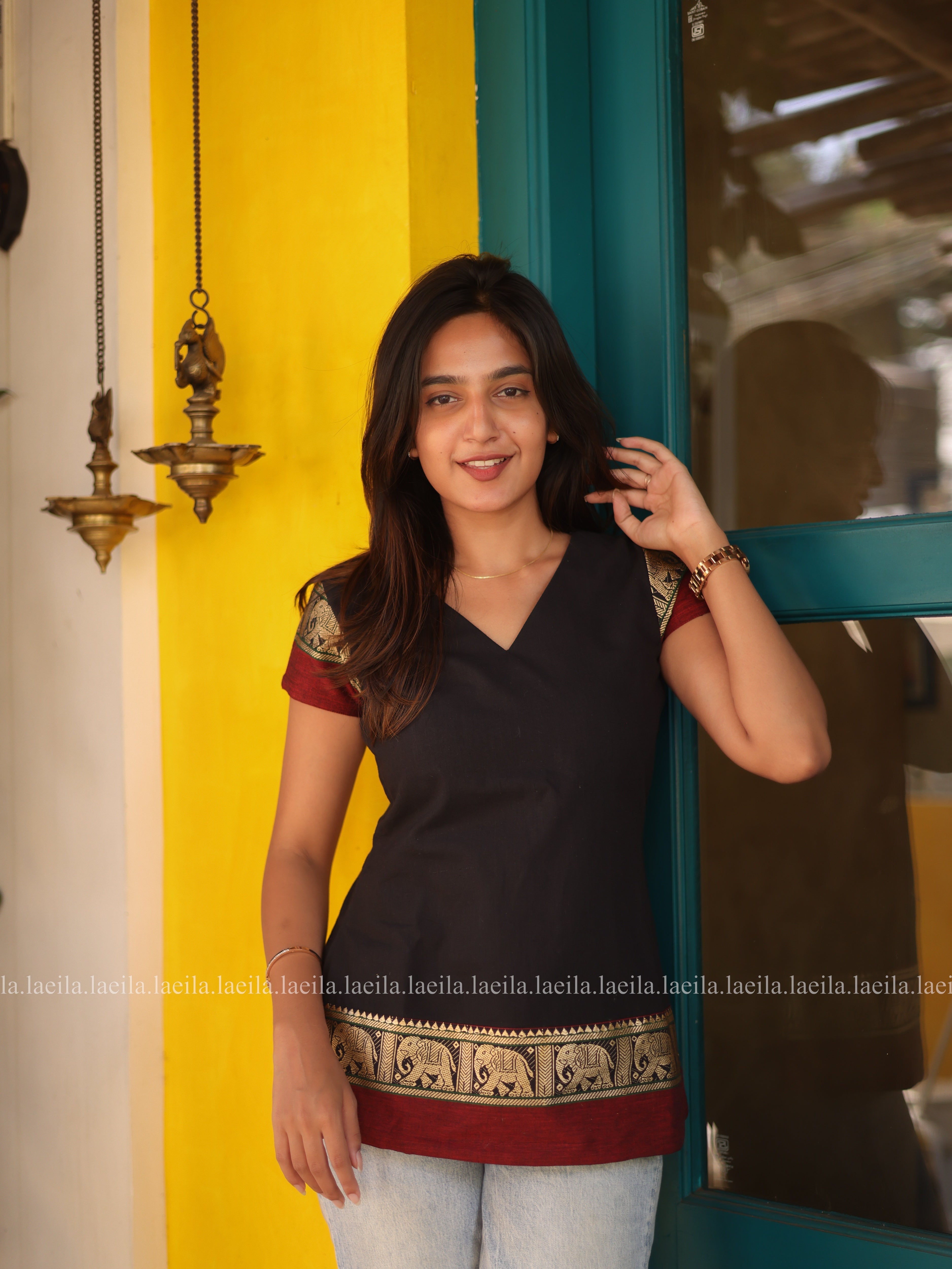 Maya Black Short Sleeve Top