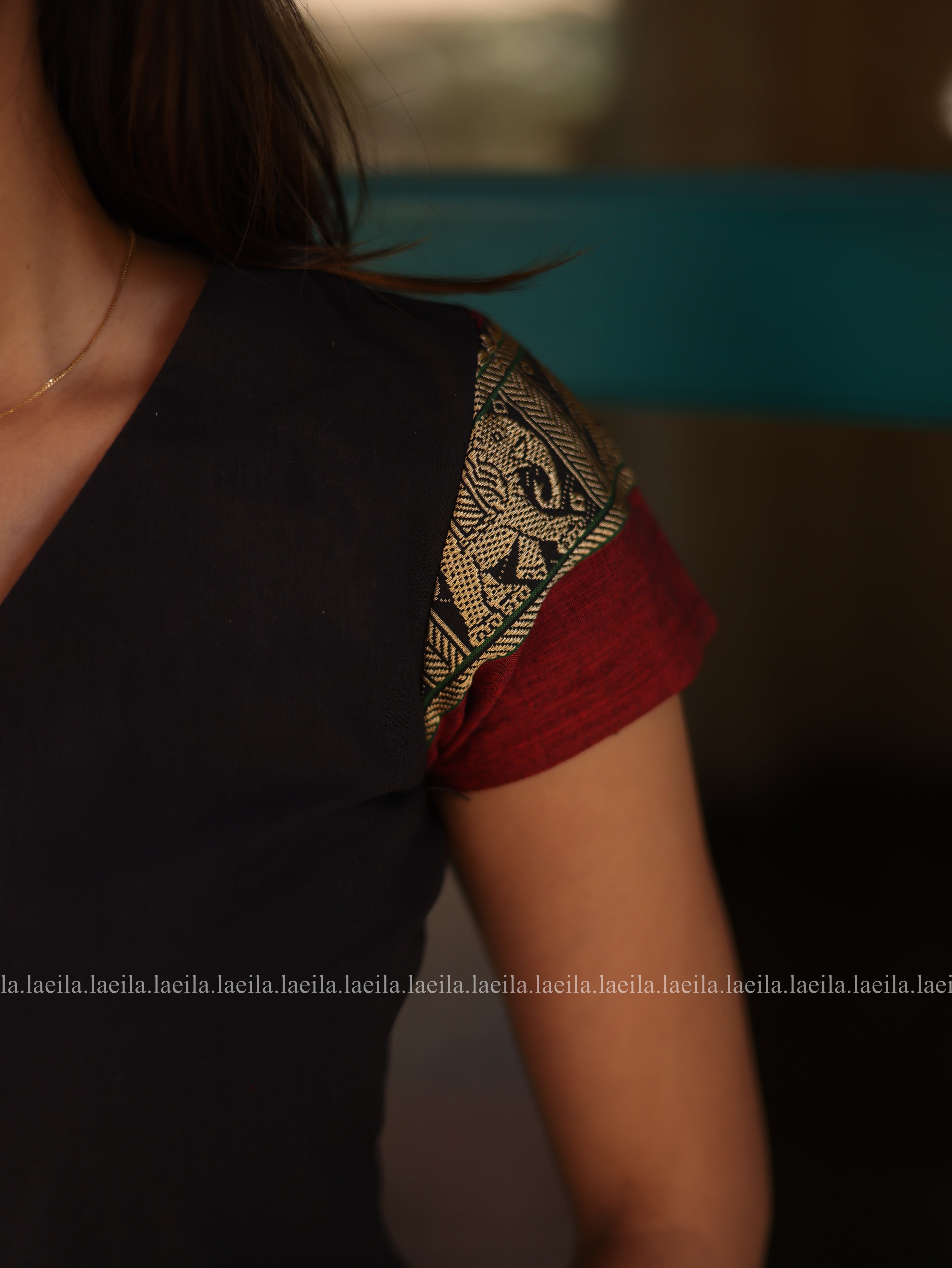 Maya Black Short Sleeve Top