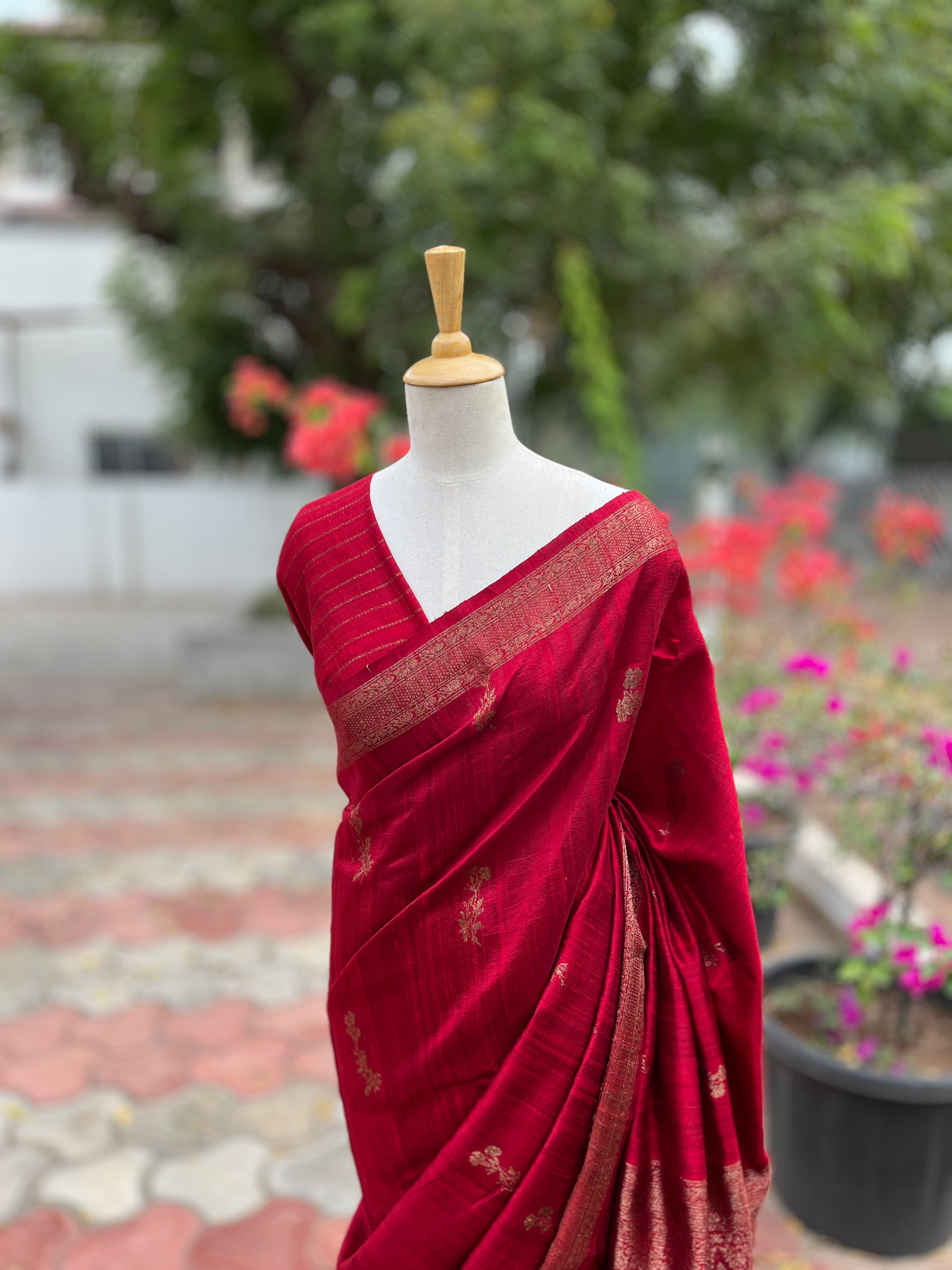 Red Kora Raw Silk Saree