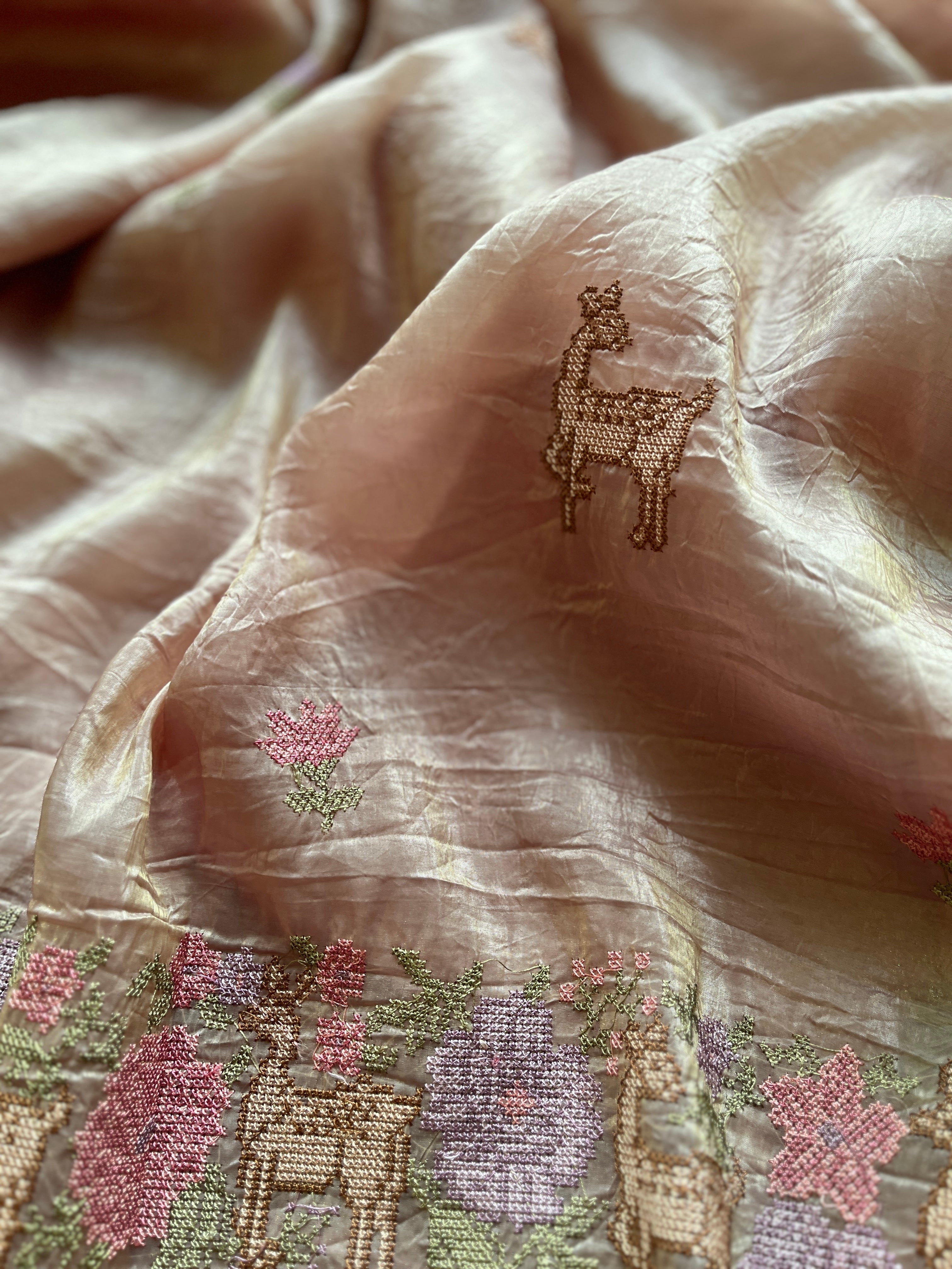 Lite Kakhi Crushed Tissue saree