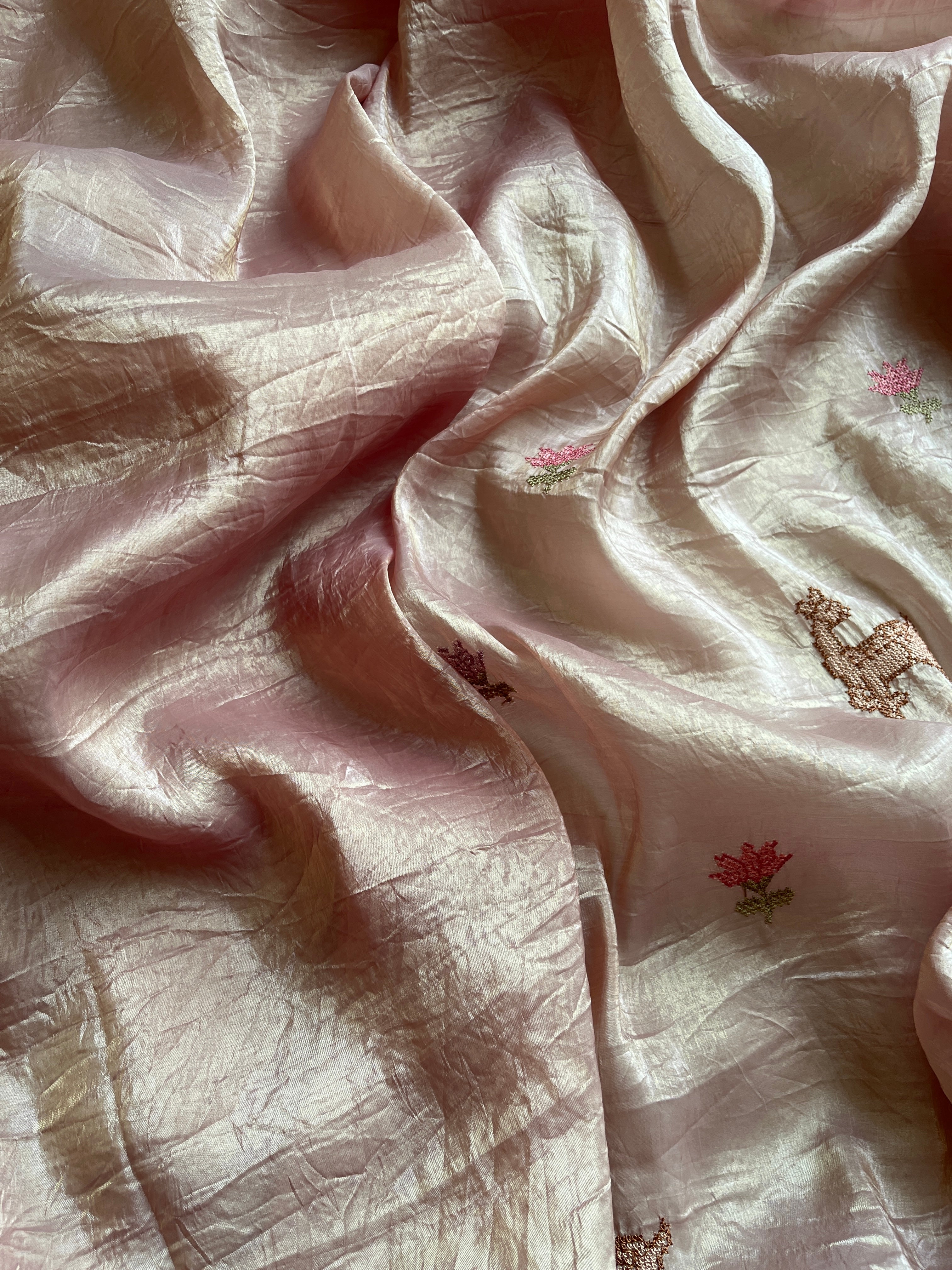 Lite Kakhi Crushed Tissue saree