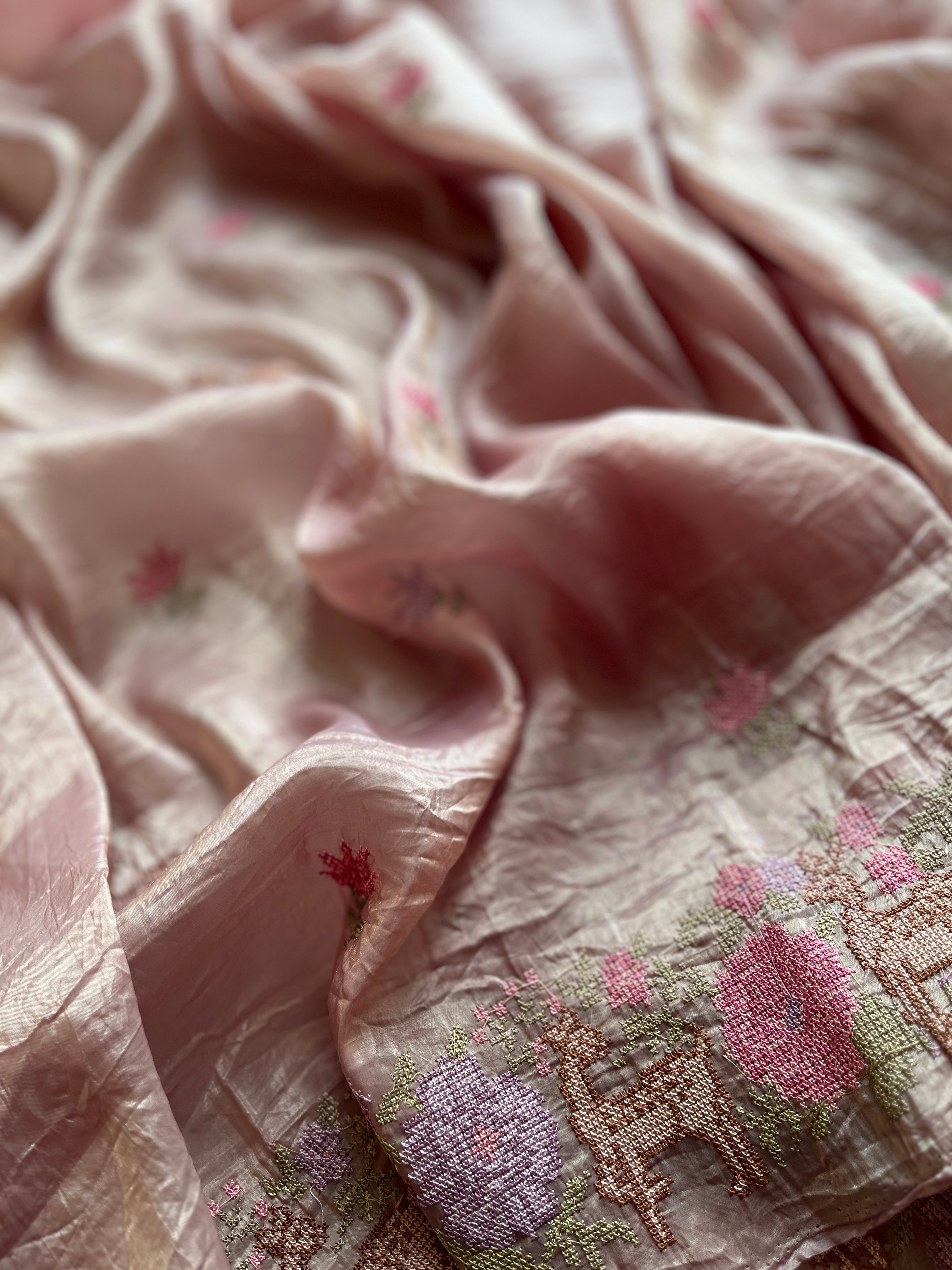 Vintage Mauve Crushed Tissue saree