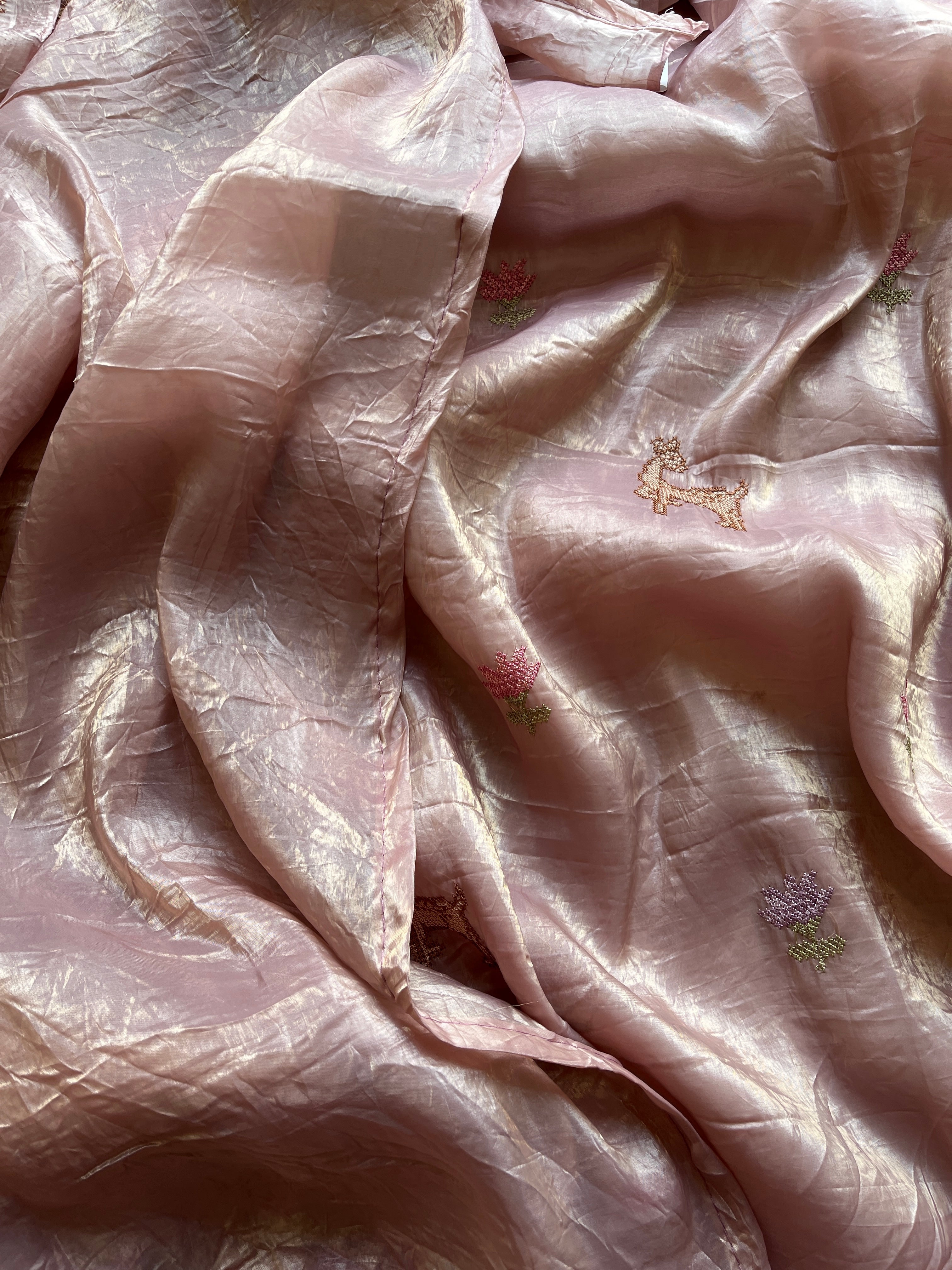 Vintage Mauve Crushed Tissue saree