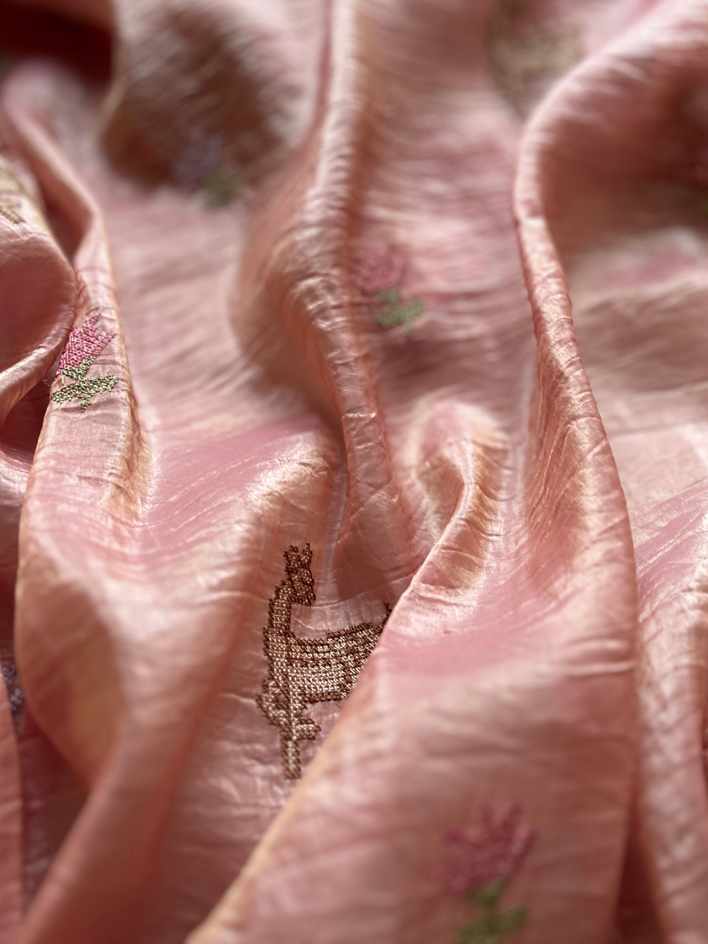 Peach Crushed Tissue saree