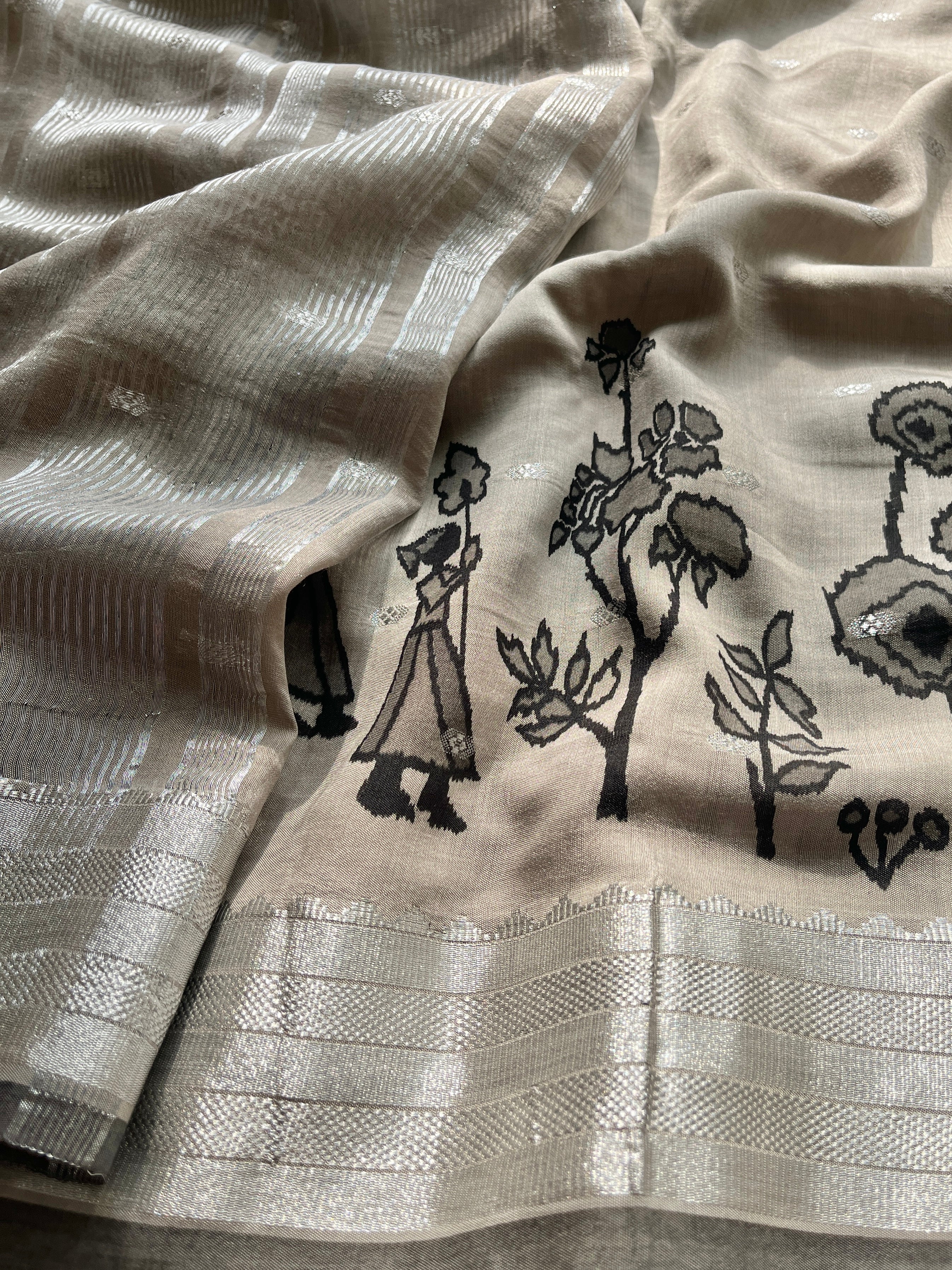 Grey Dola Silk Saree