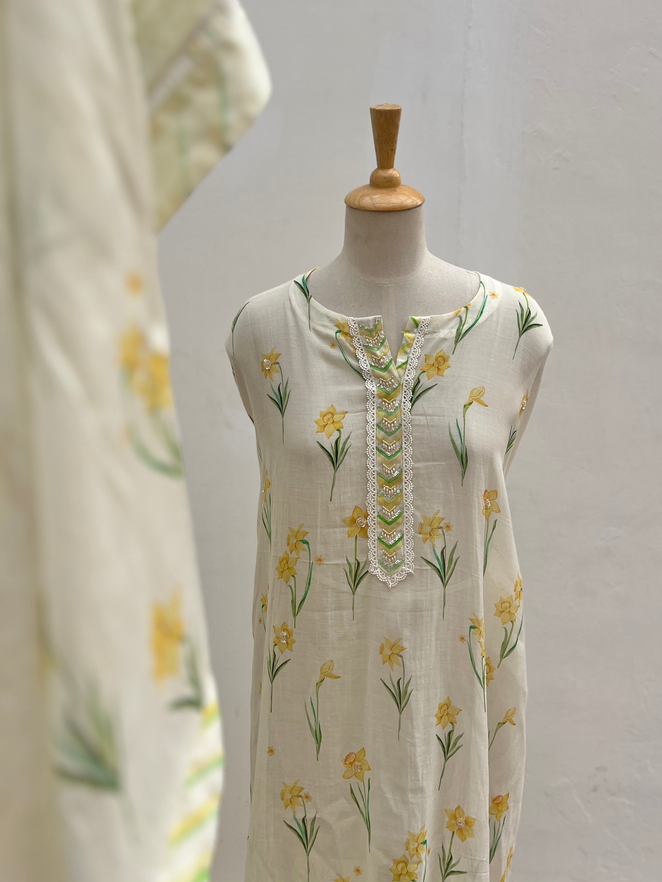 Off white - Yellow iris semi stitched suit set