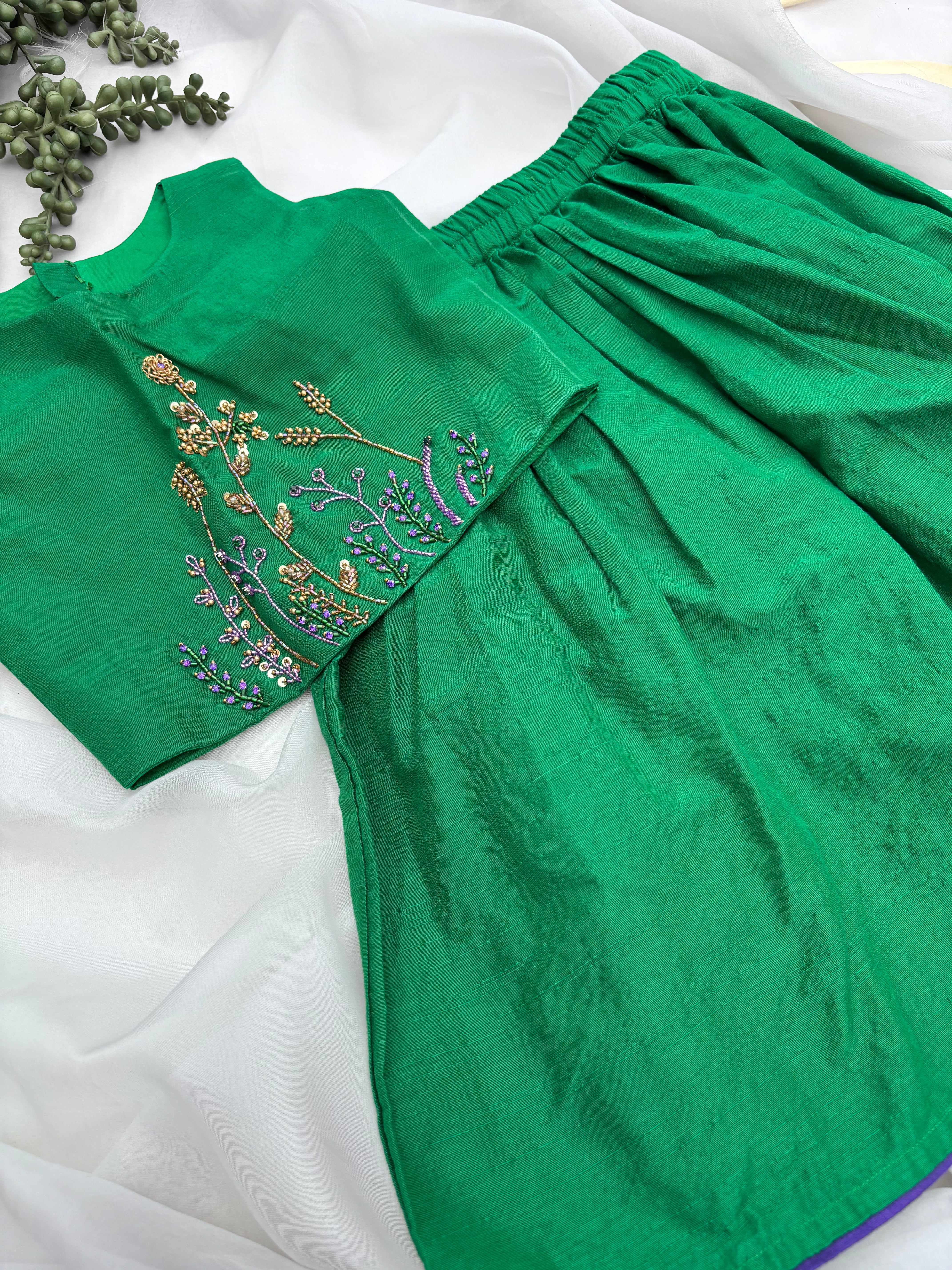 Green Raw Silk Embroidery Skirt & Top