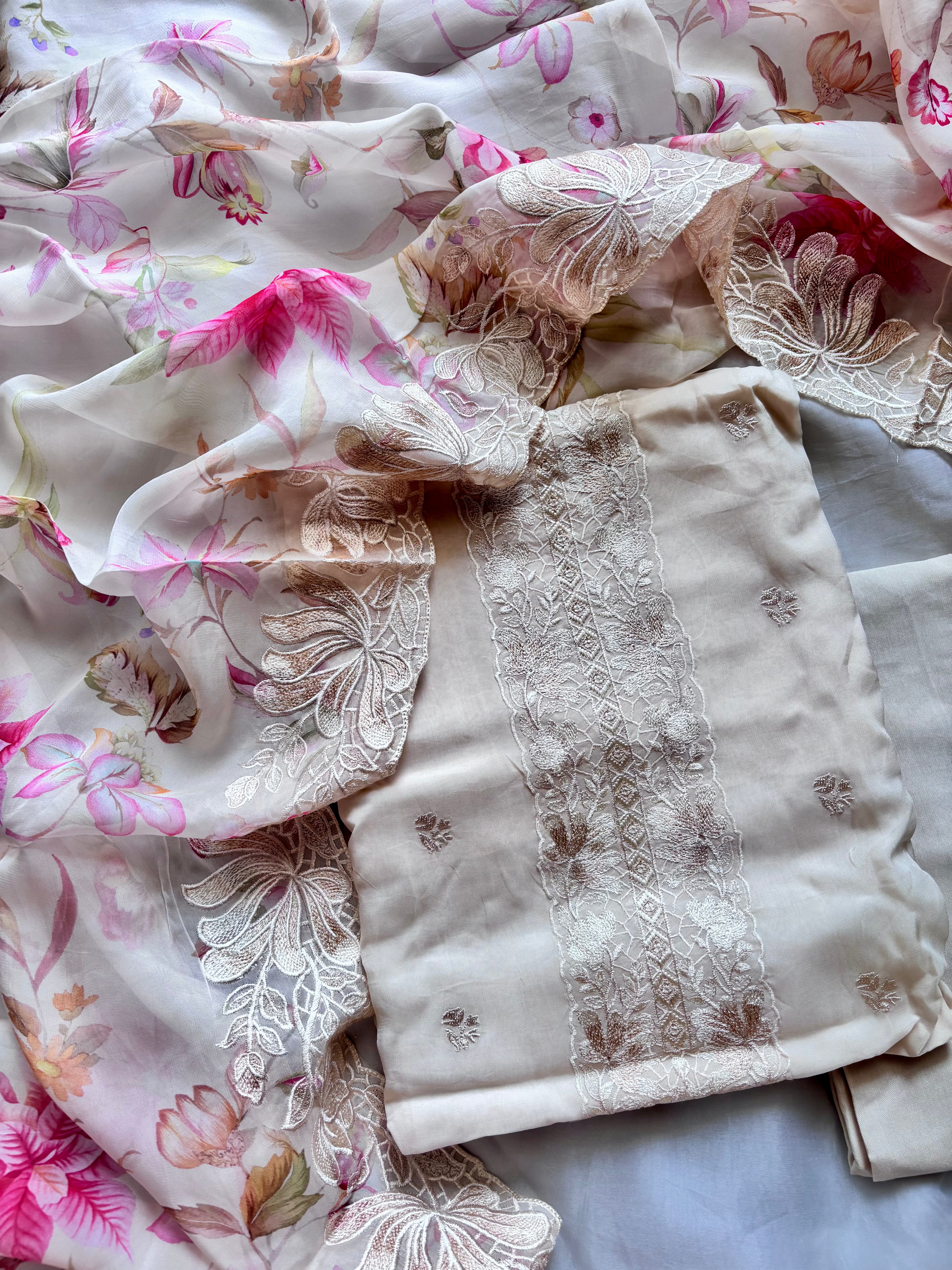 Off White Organza Semi Stitched Salwar Set