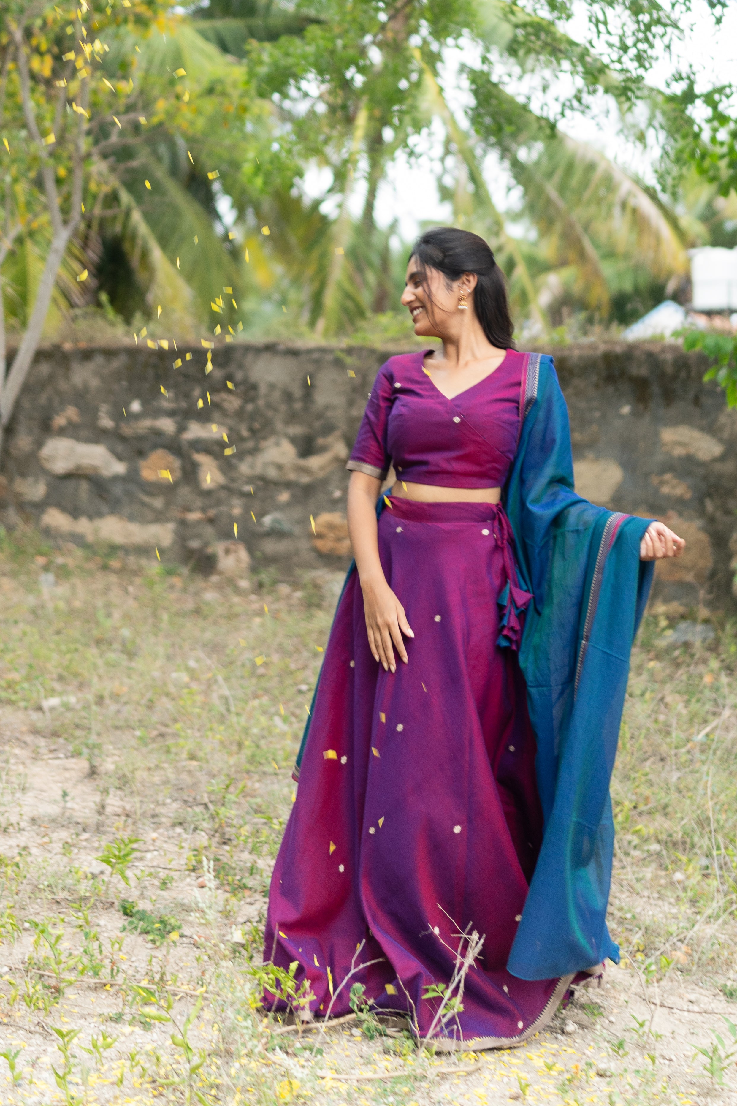 Vadamalli with blue skirt set