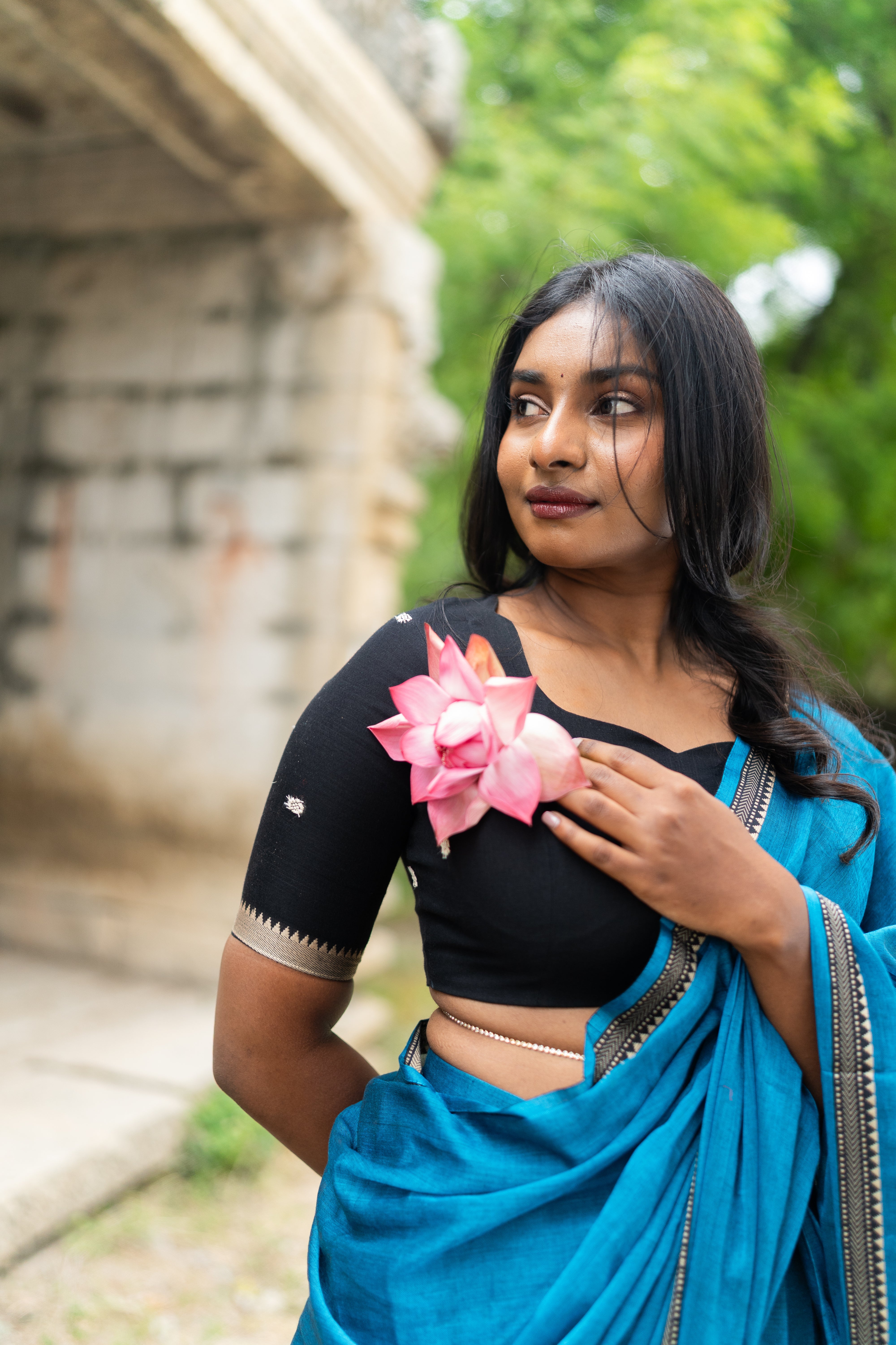 Neela Half Saree