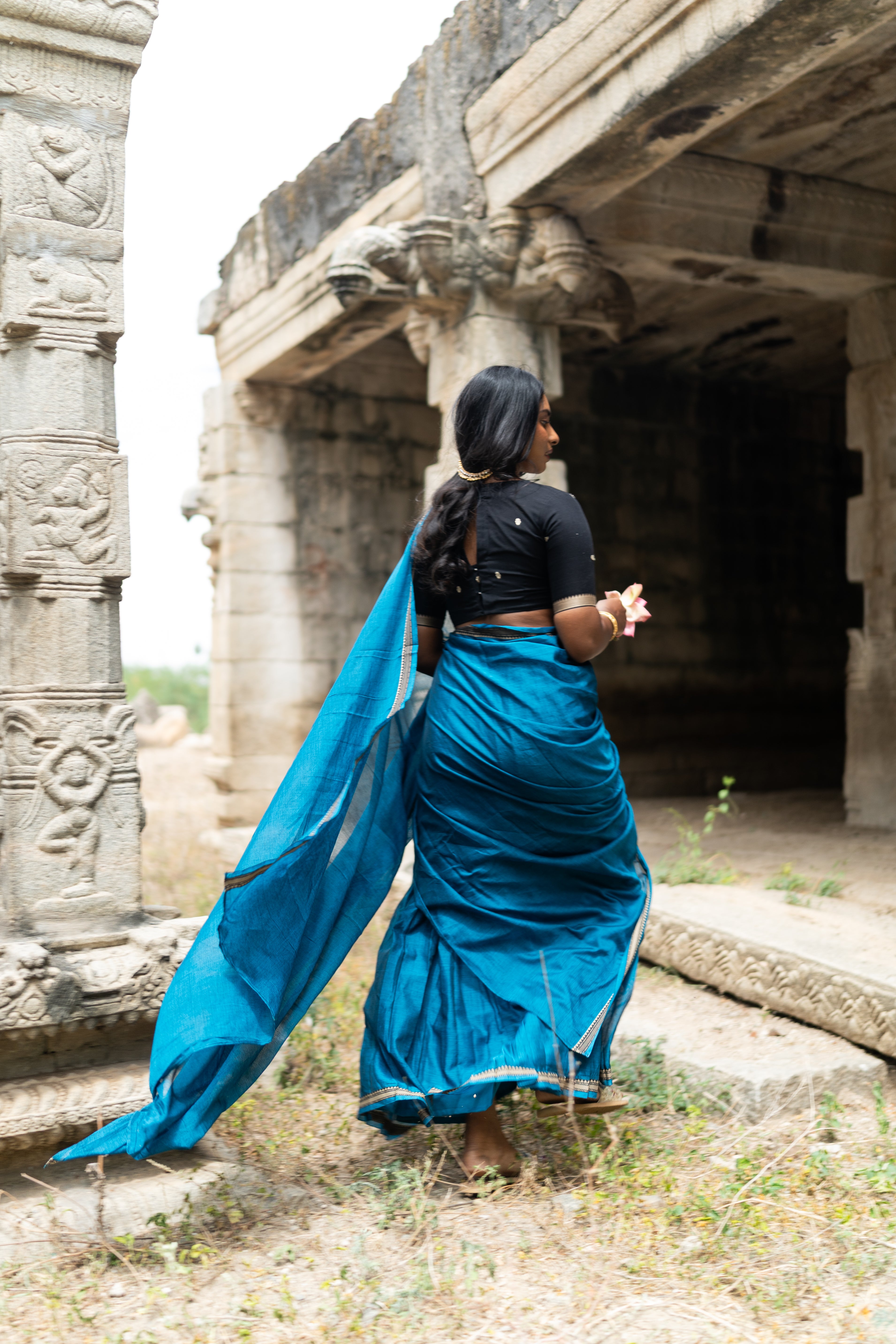 Neela Half Saree