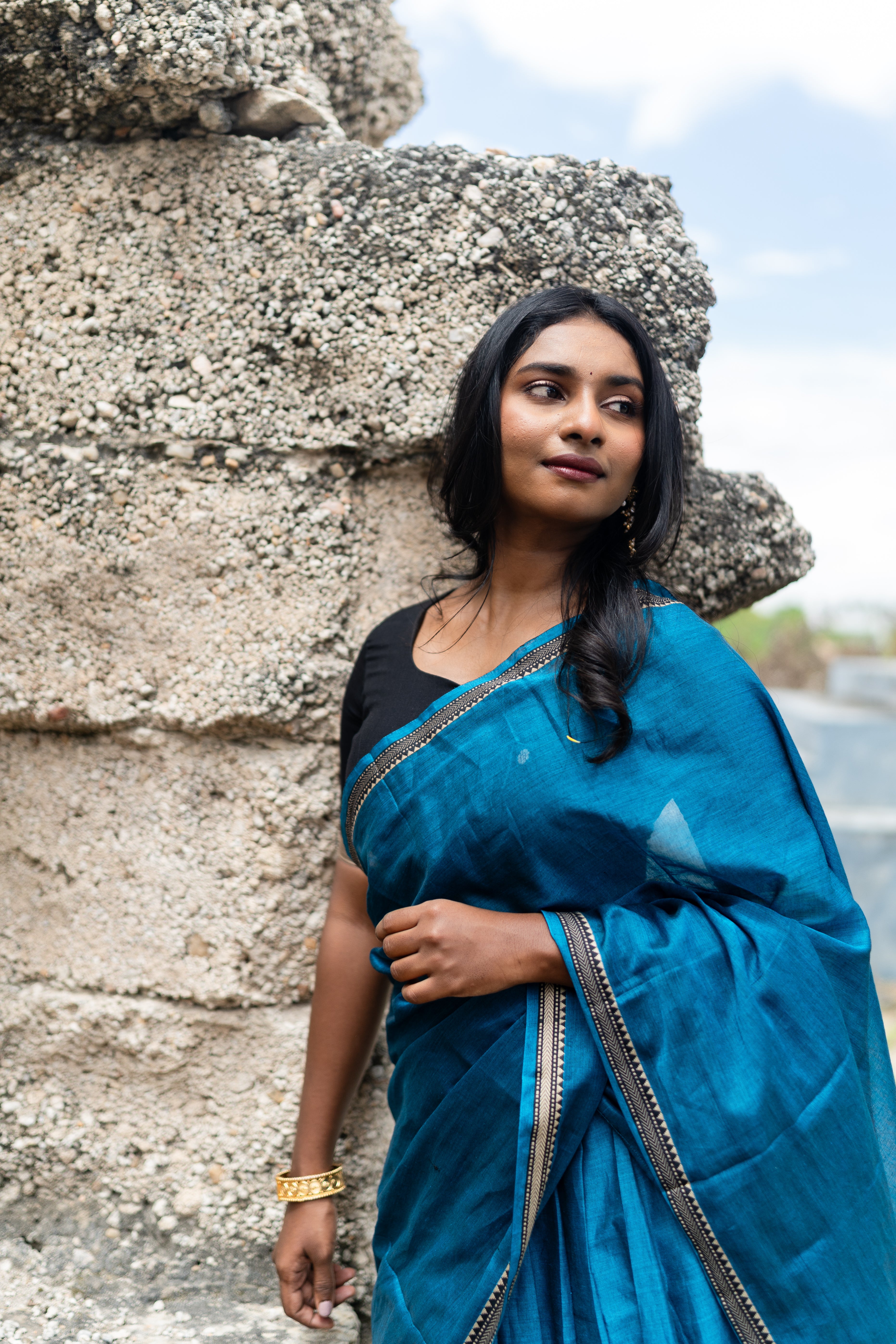 Neela Half Saree