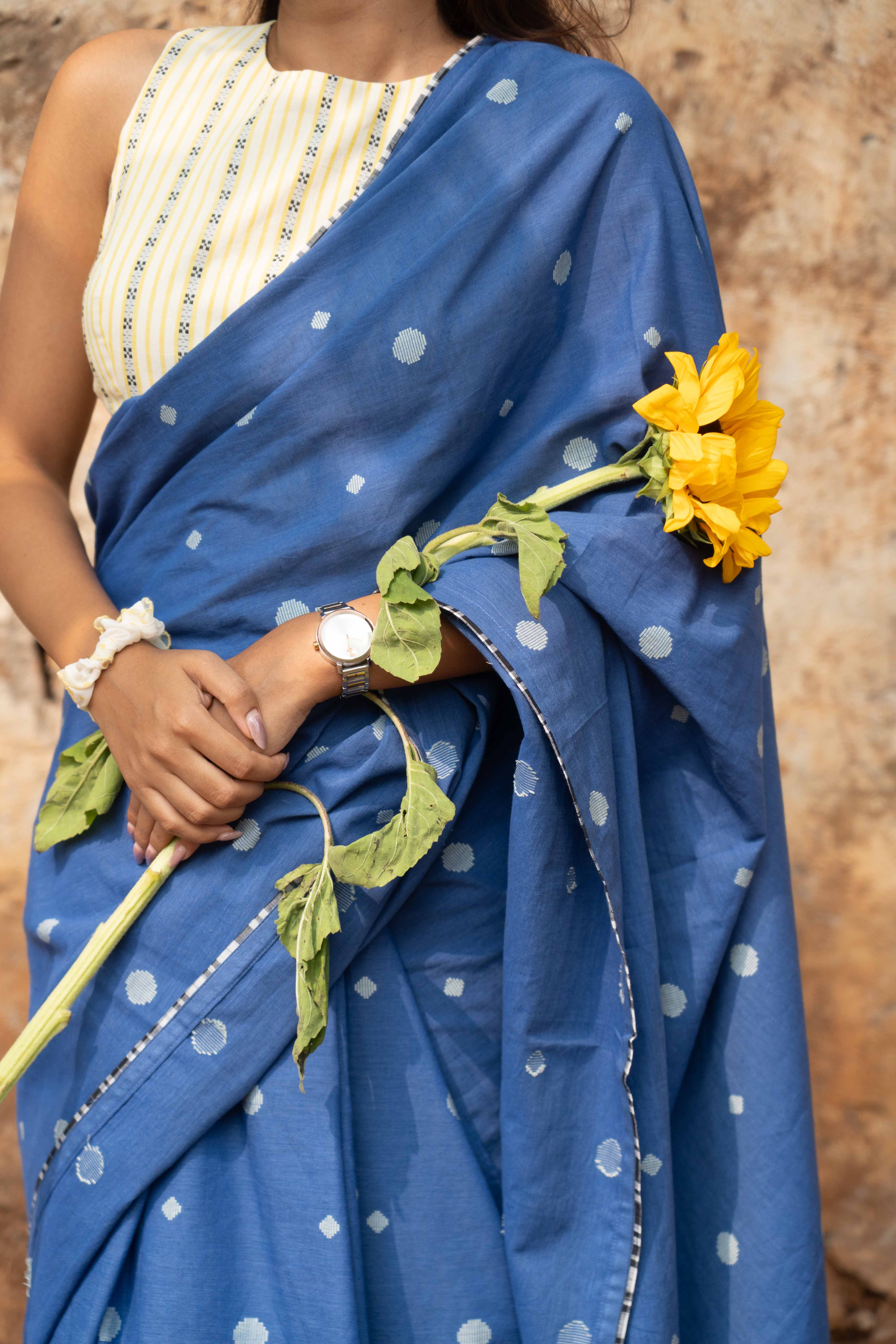 Neel tuli saree