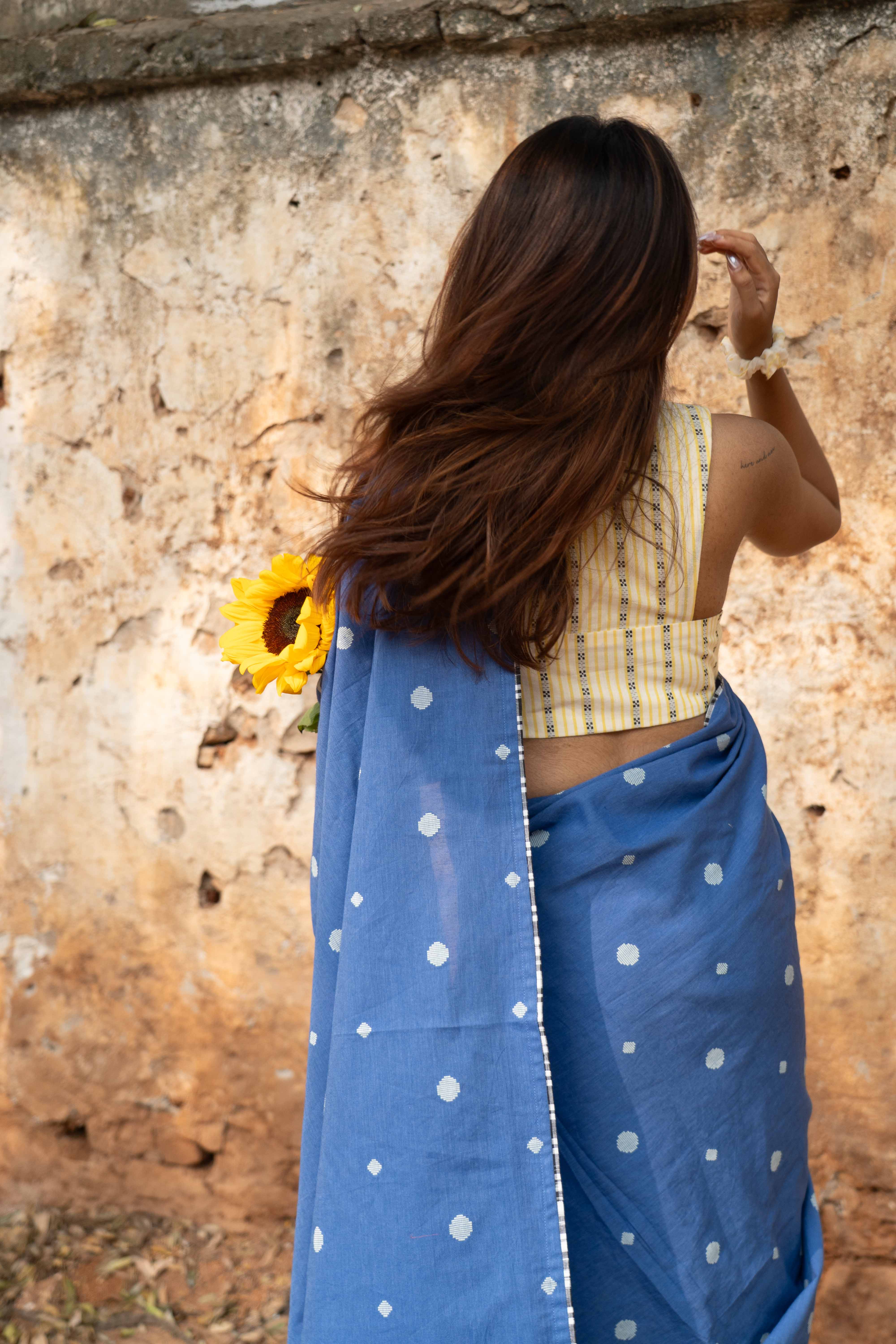 Neel tuli saree