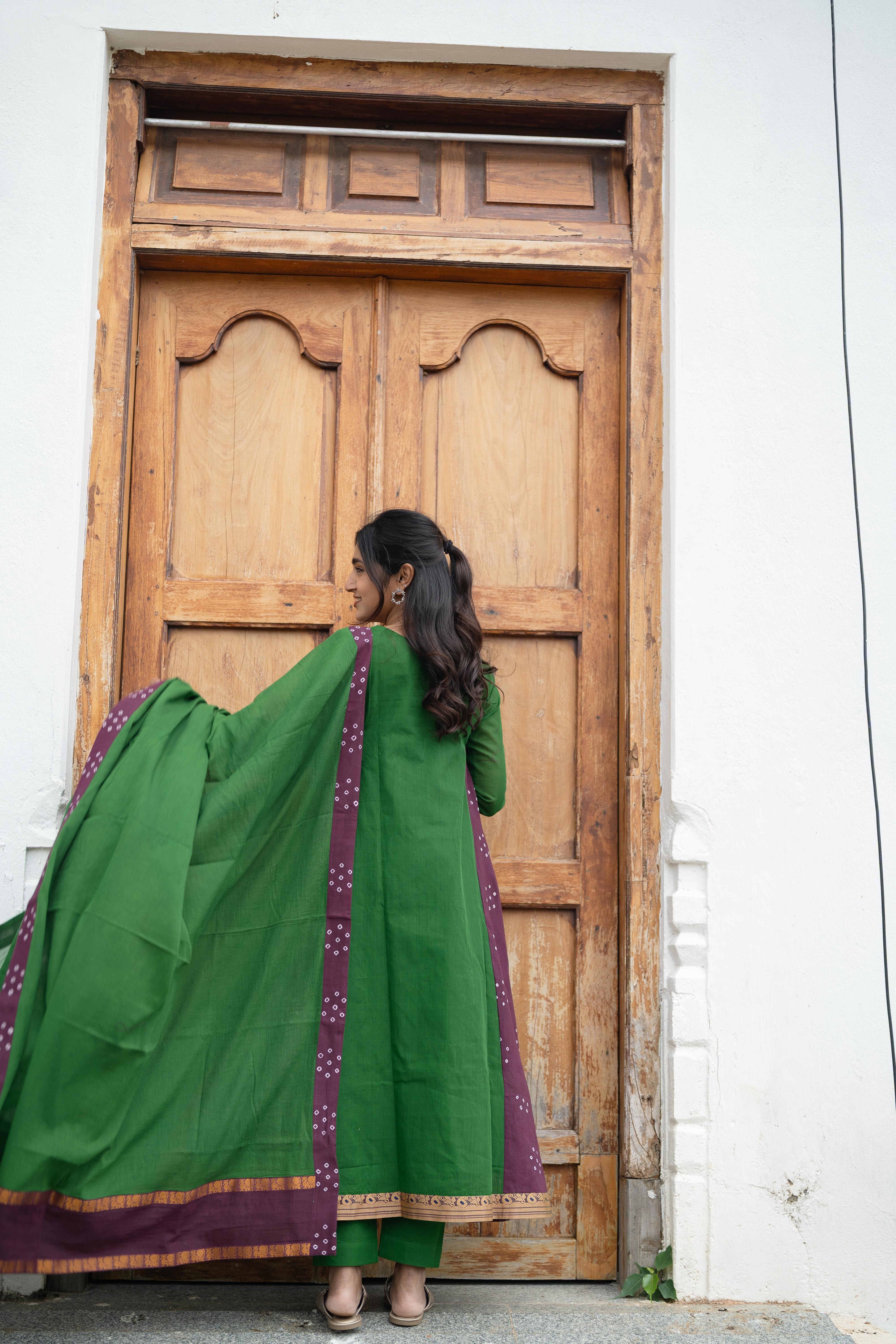 Kathiripoo Anarkali Set