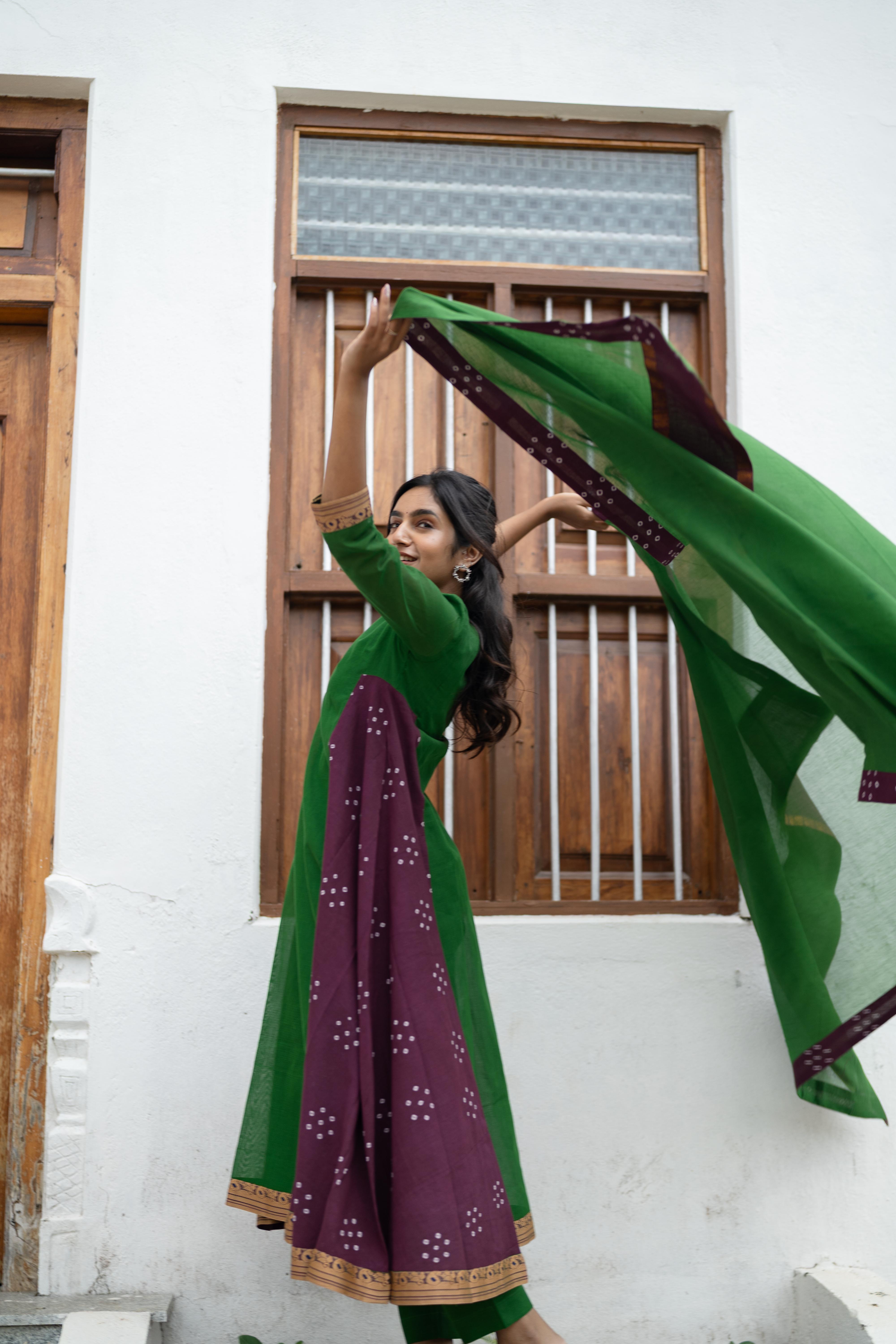Kathiripoo Anarkali Set