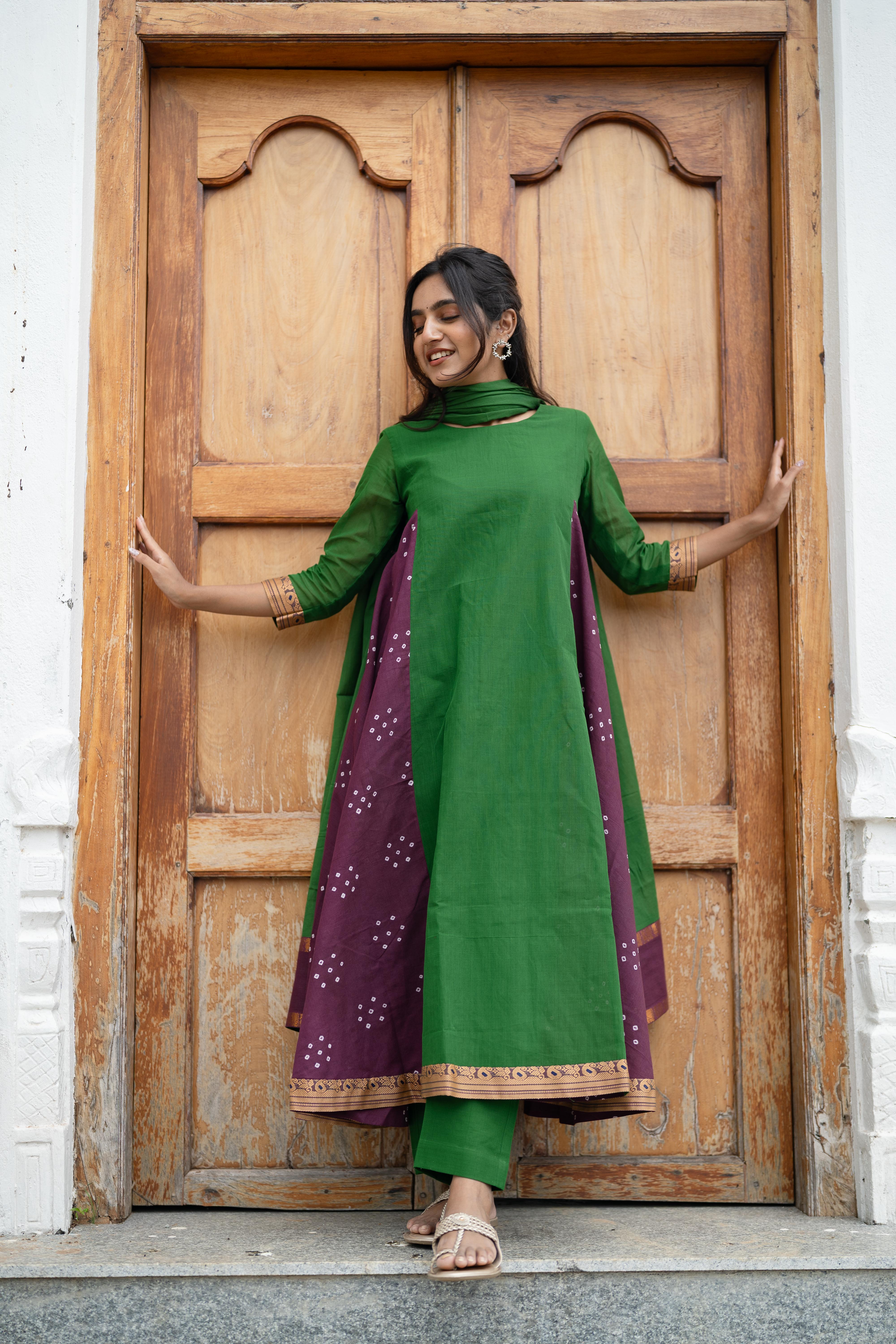 Kathiripoo Anarkali Set